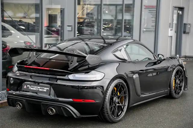 Porsche Cayman view 4