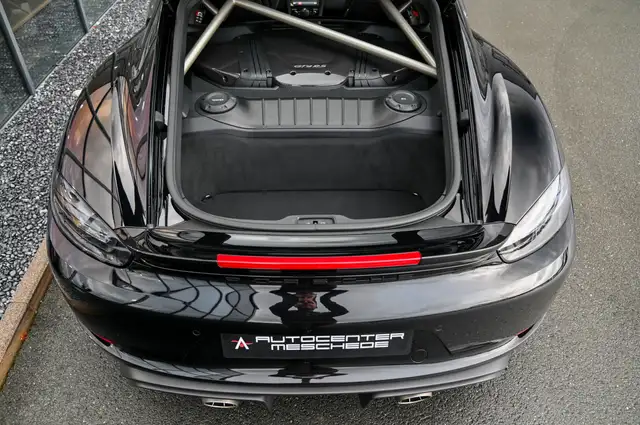 Porsche Cayman view 9