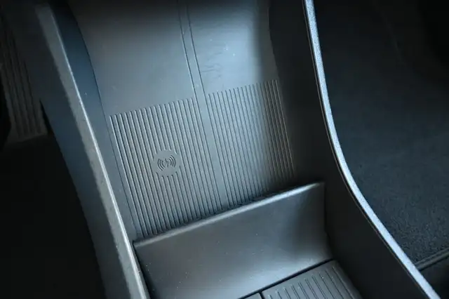 Volvo EX30 view 23