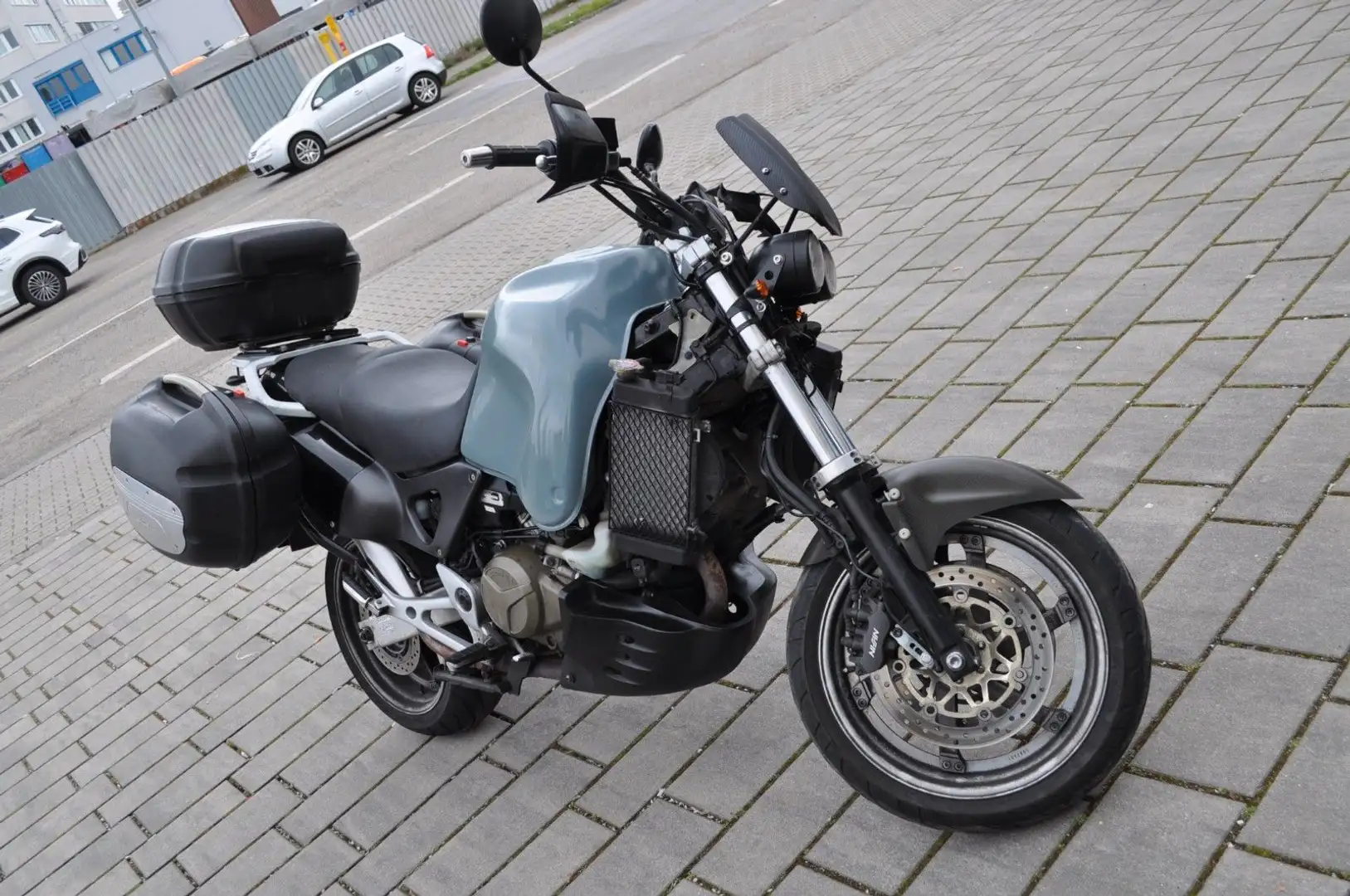 Honda XL 1000 V Varadero * NAKED BIKE * Gris - 2