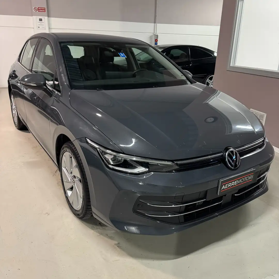 Volkswagen Golf Golf VIII 2.0 tdi 150cv DSG SCR Style - NO VINCOLI Grau - 2