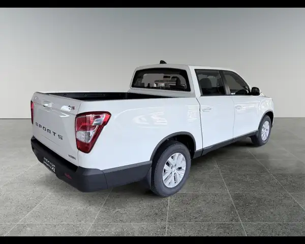 KGM Rexton view 7