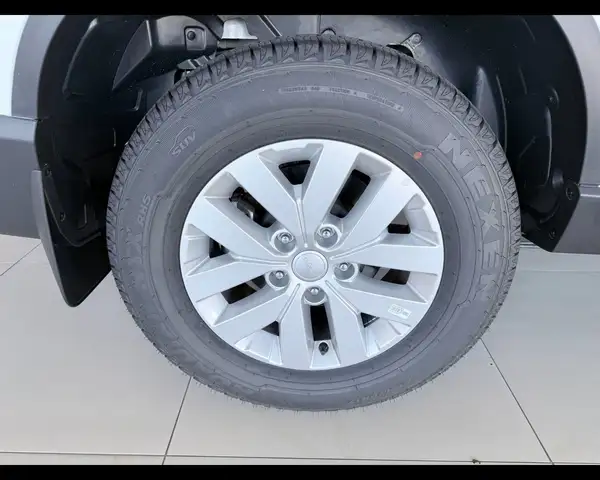KGM Rexton view 12