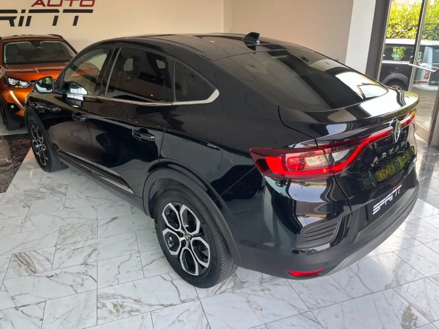 Renault Arkana Full Hybrid E-Tech 145cv Intens Negro - 2