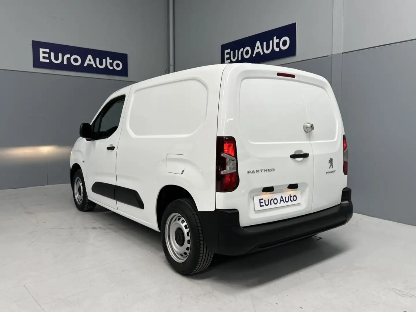 Peugeot Partner 1.5BlueHDI S&S Pro Standard 600kg 100 Bianco - 2
