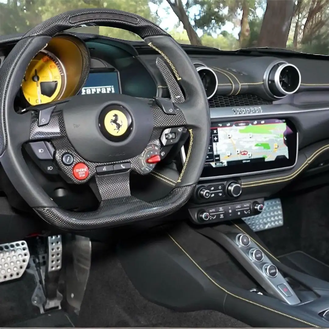 Ferrari Portofino M Negro - 2