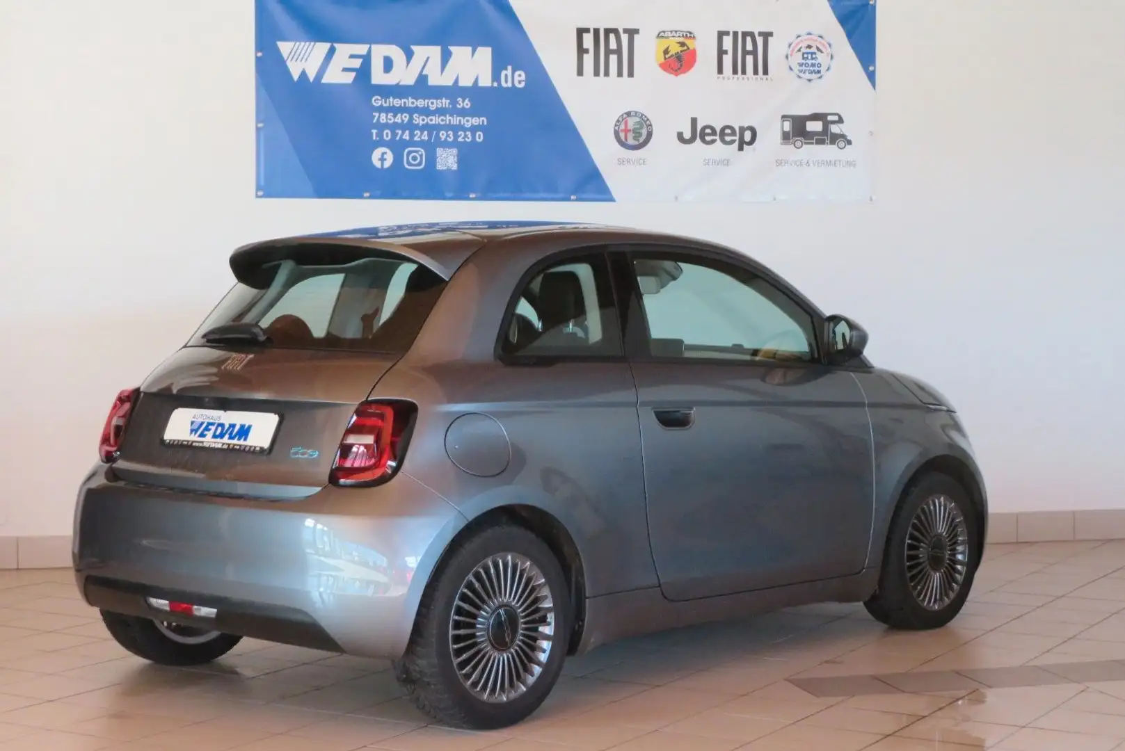 Fiat 500e ICON 118PS *NAVI,KAMERA* Grau - 2