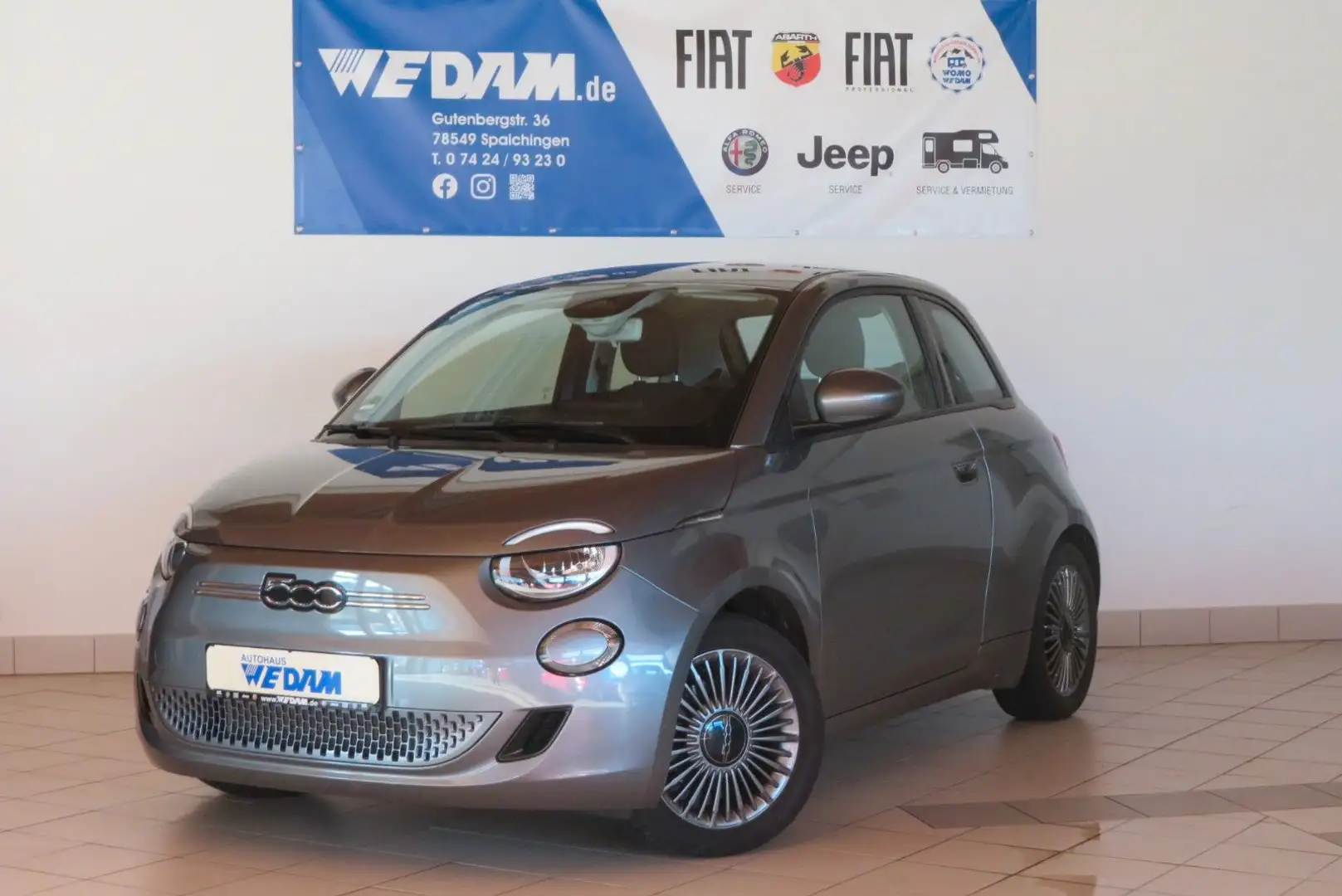 Fiat 500e ICON 118PS *NAVI,KAMERA* Grau - 1