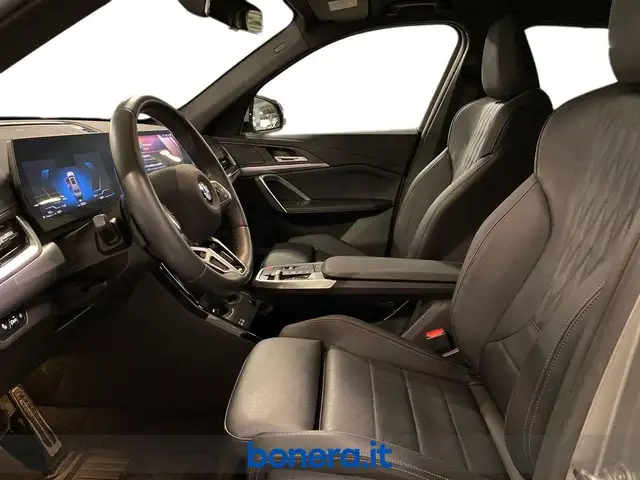 BMW X1 view 14