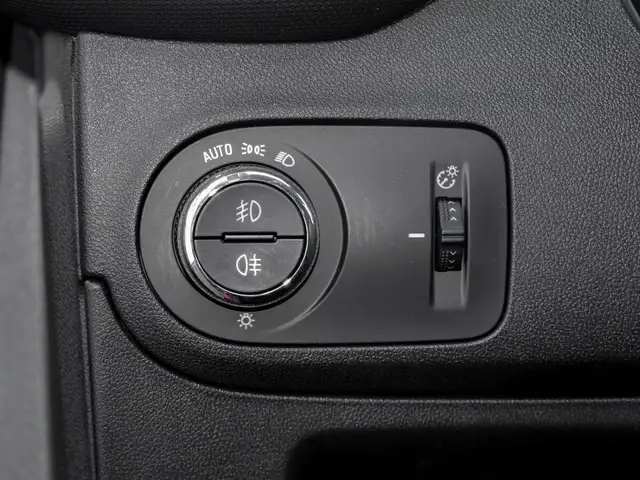 Opel Crossland view 13