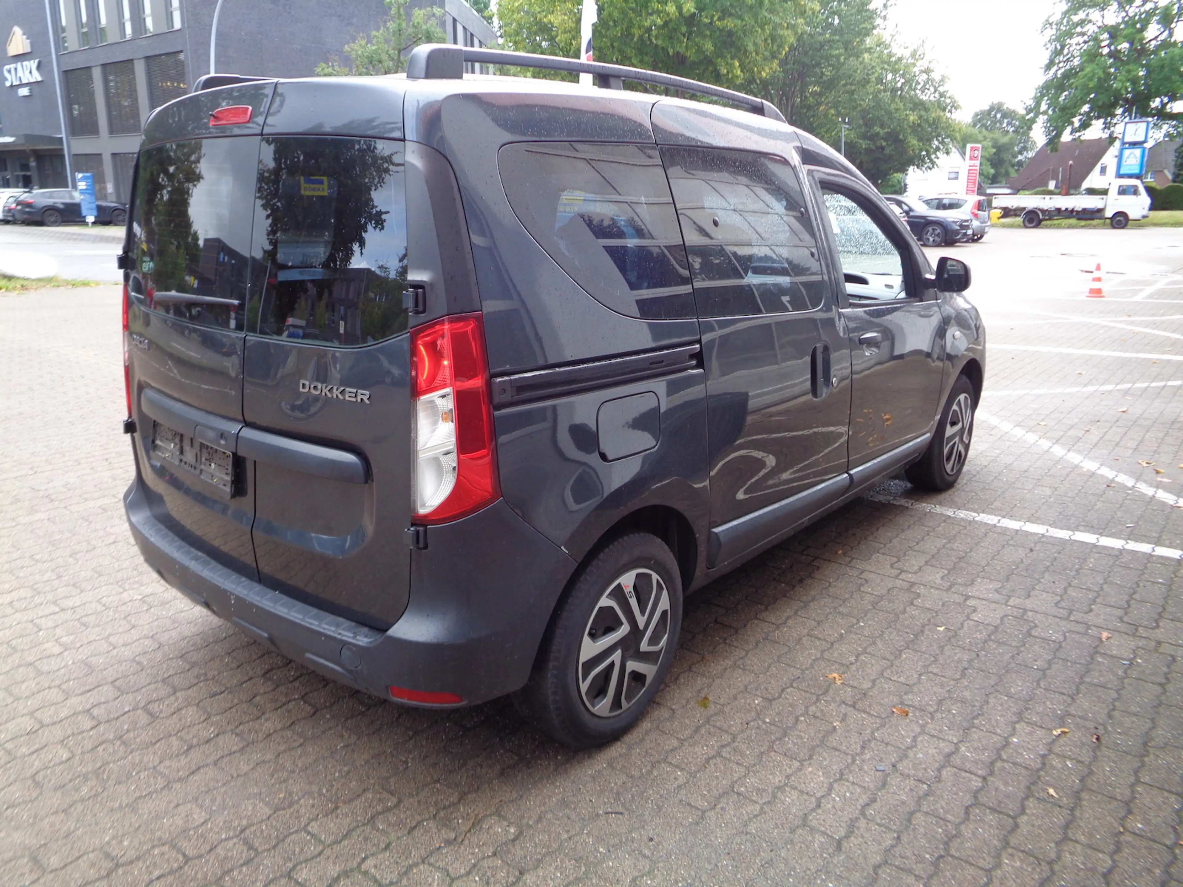 Dacia Dokker 1.6 — photo 4