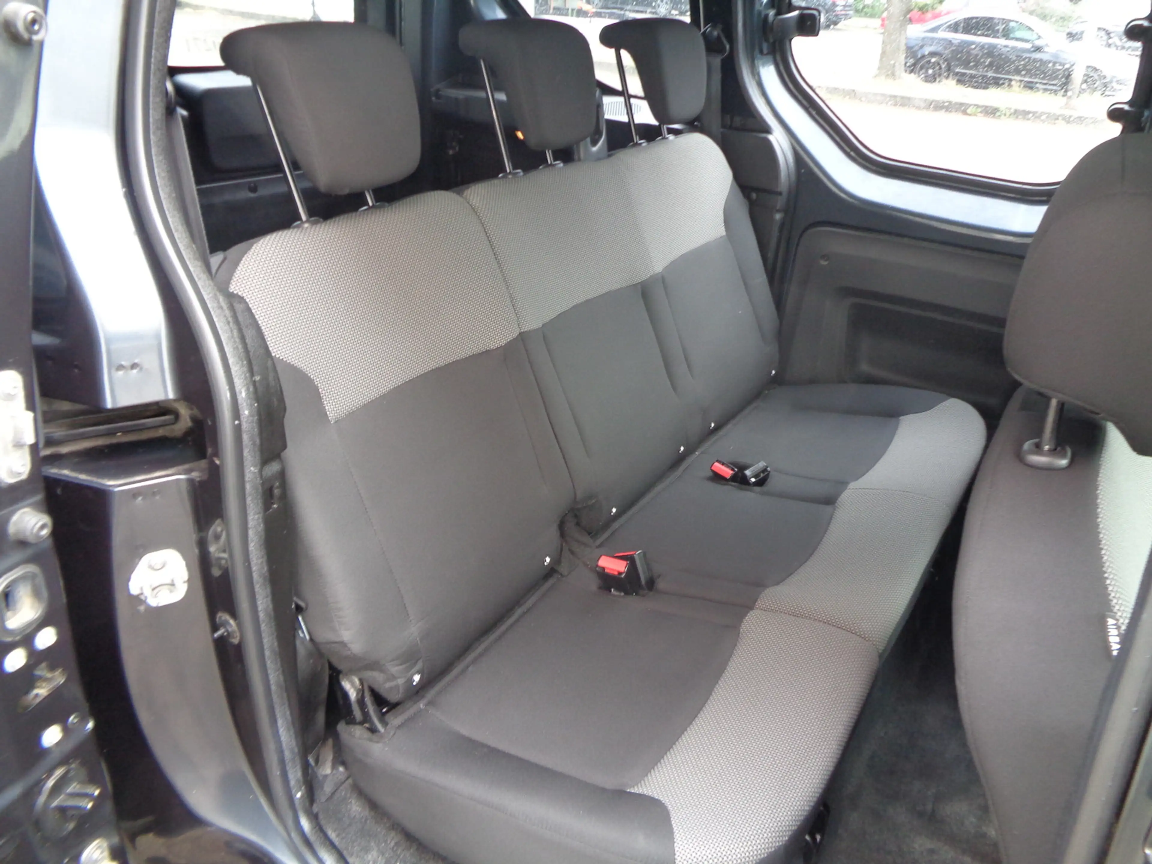 Dacia Dokker 1.6 — photo 7