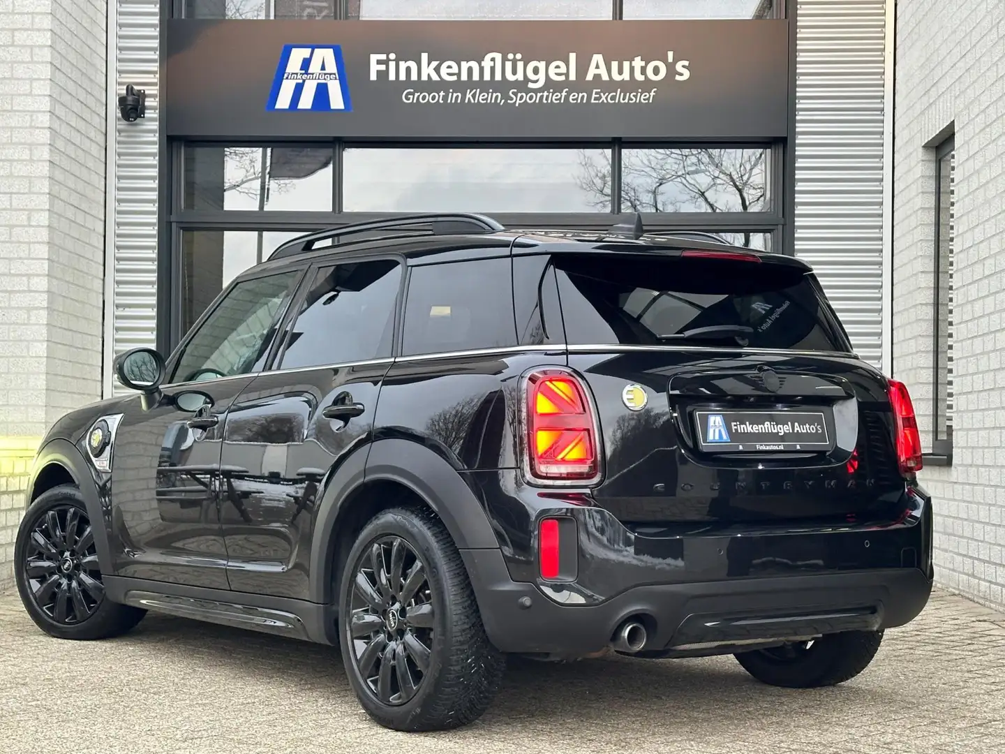 MINI Cooper SE Countryman 1.5 ALL4 Black-Pack |Pano |Head-up |Camera |Leder Noir - 2