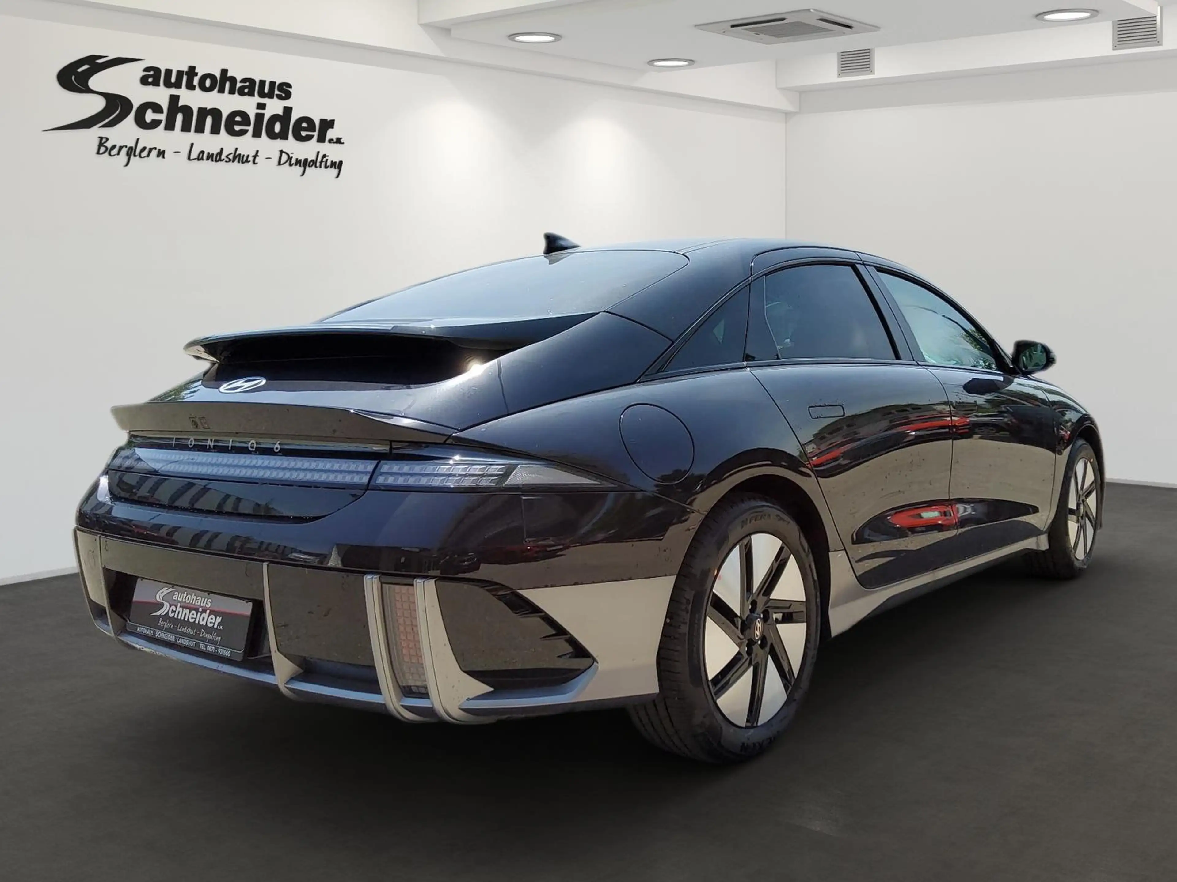 Hyundai IONIQ 6 77,4 kWh DYNAMIQ WÄRMEPUMPE/TOTWINKELWARNER — photo 4