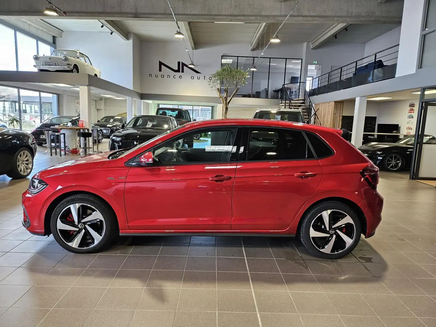 Volkswagen Polo PHASE 2 2.0 TSI 207 GTI DSG - 2