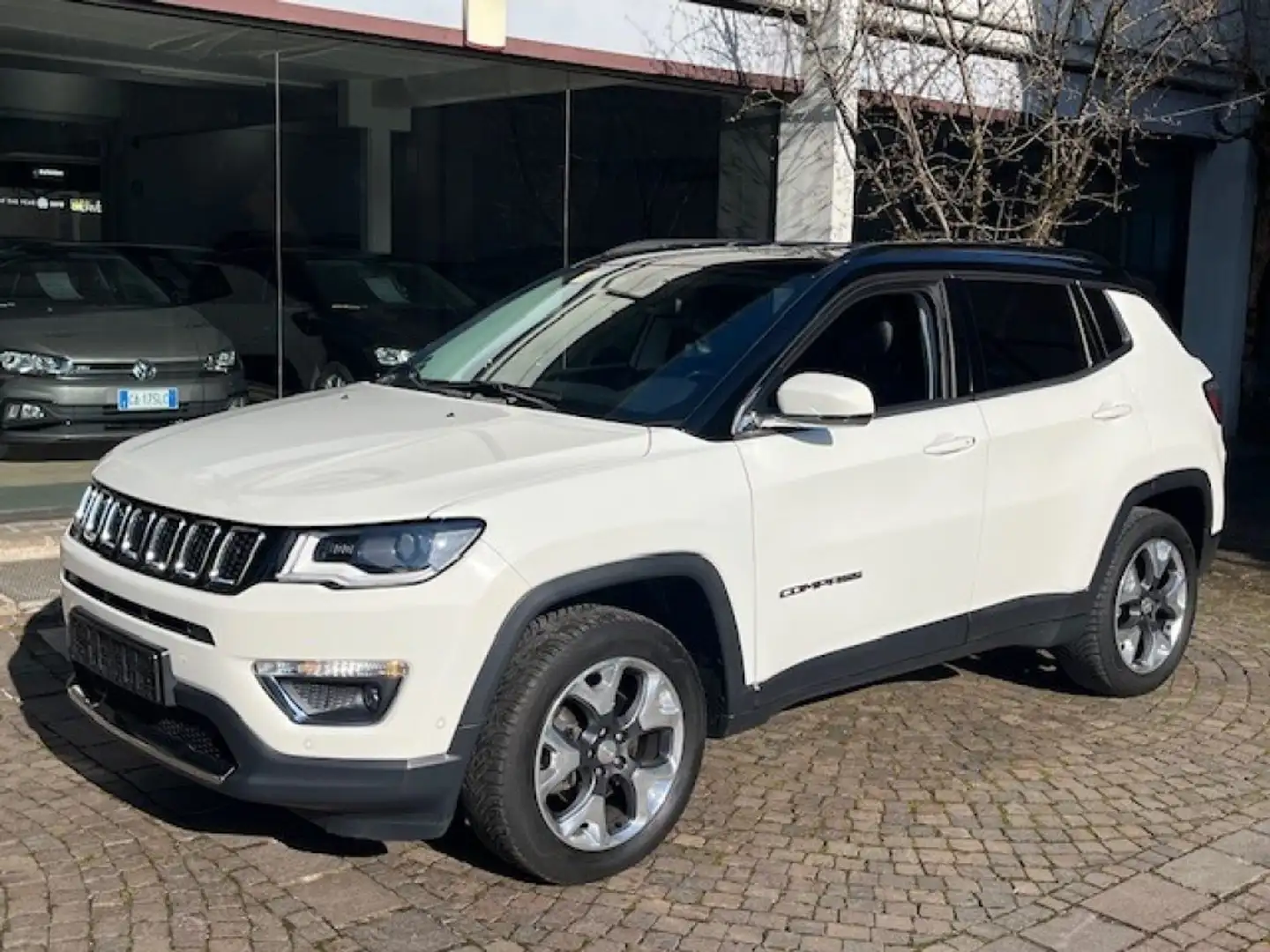 Jeep Compass 1.4 MultiAir Automatica 4WD Limited Bianco - 1