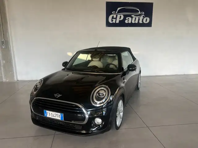 MINI Cooper Cabrio Mini  Cabrio 1.5 automatica ok neopatentati