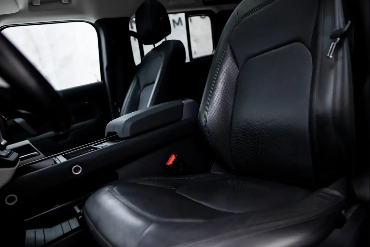 Land Rover Defender 110 2.0 P400e 110 XS Edition Pano 22" Stoelv, миниатюра 29