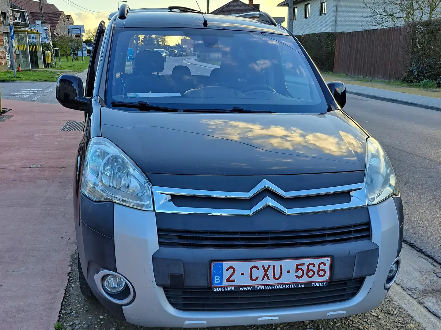 Citroen Berlingo Berlingo XTR 1.6 HDi FAP Noir - 1