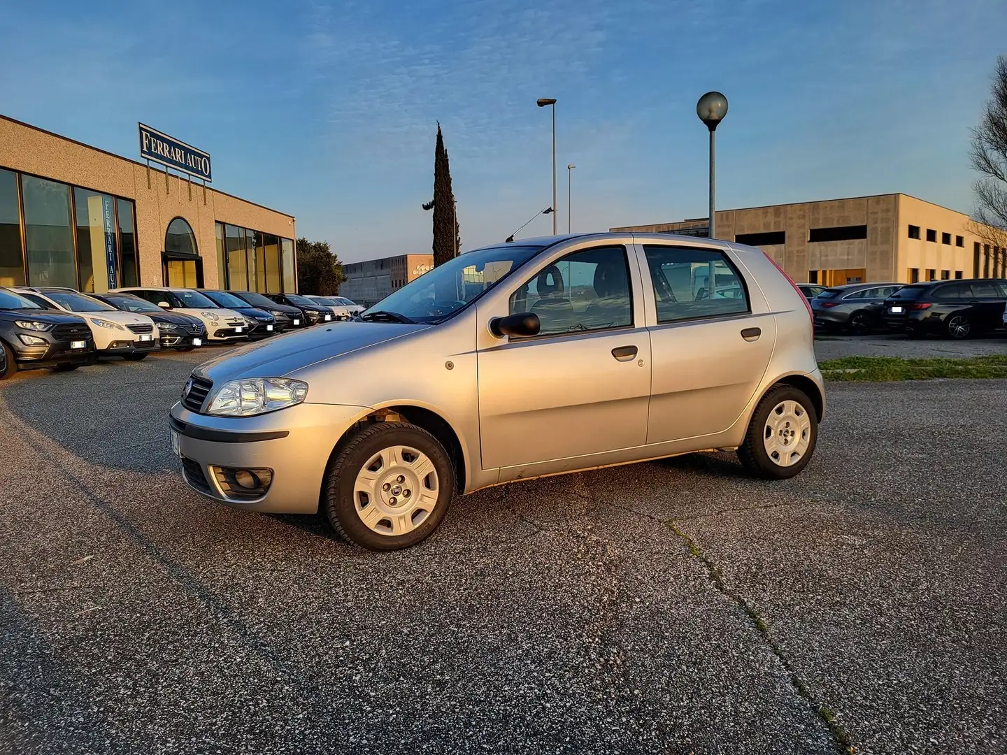 Fiat Punto classic 5 porte 1.2 Active 60cv Argent - 1