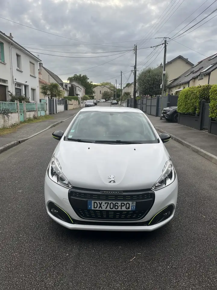 Peugeot 208 1.2 PureTech 82ch BVM5 Urban Soul