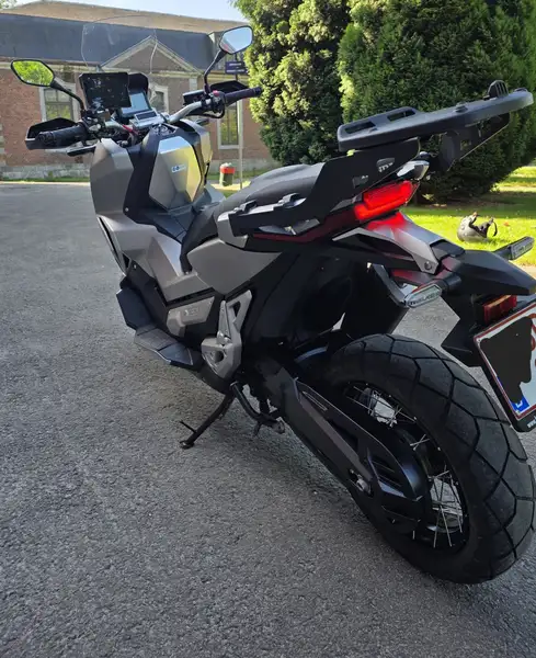 Honda X-ADV 750 - foto 6