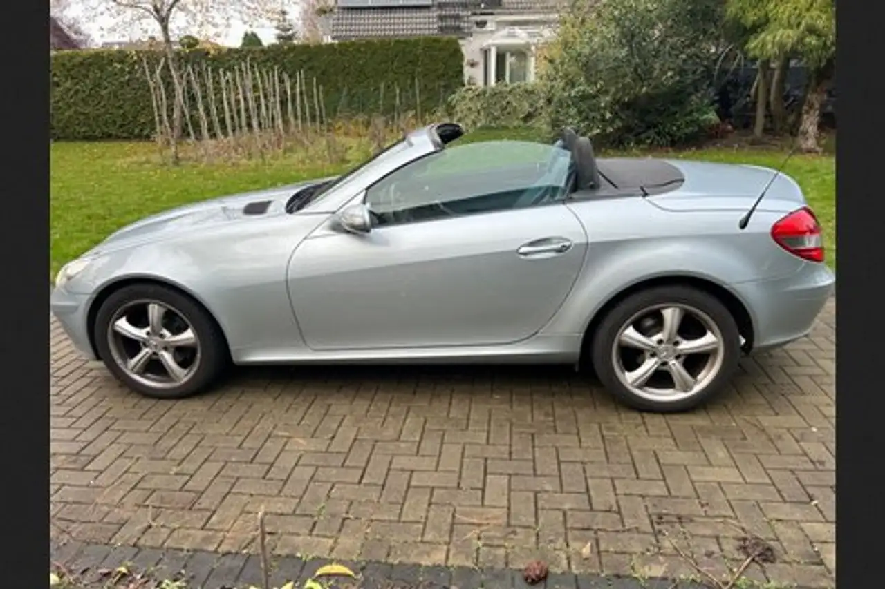 Mercedes-Benz SLK 200