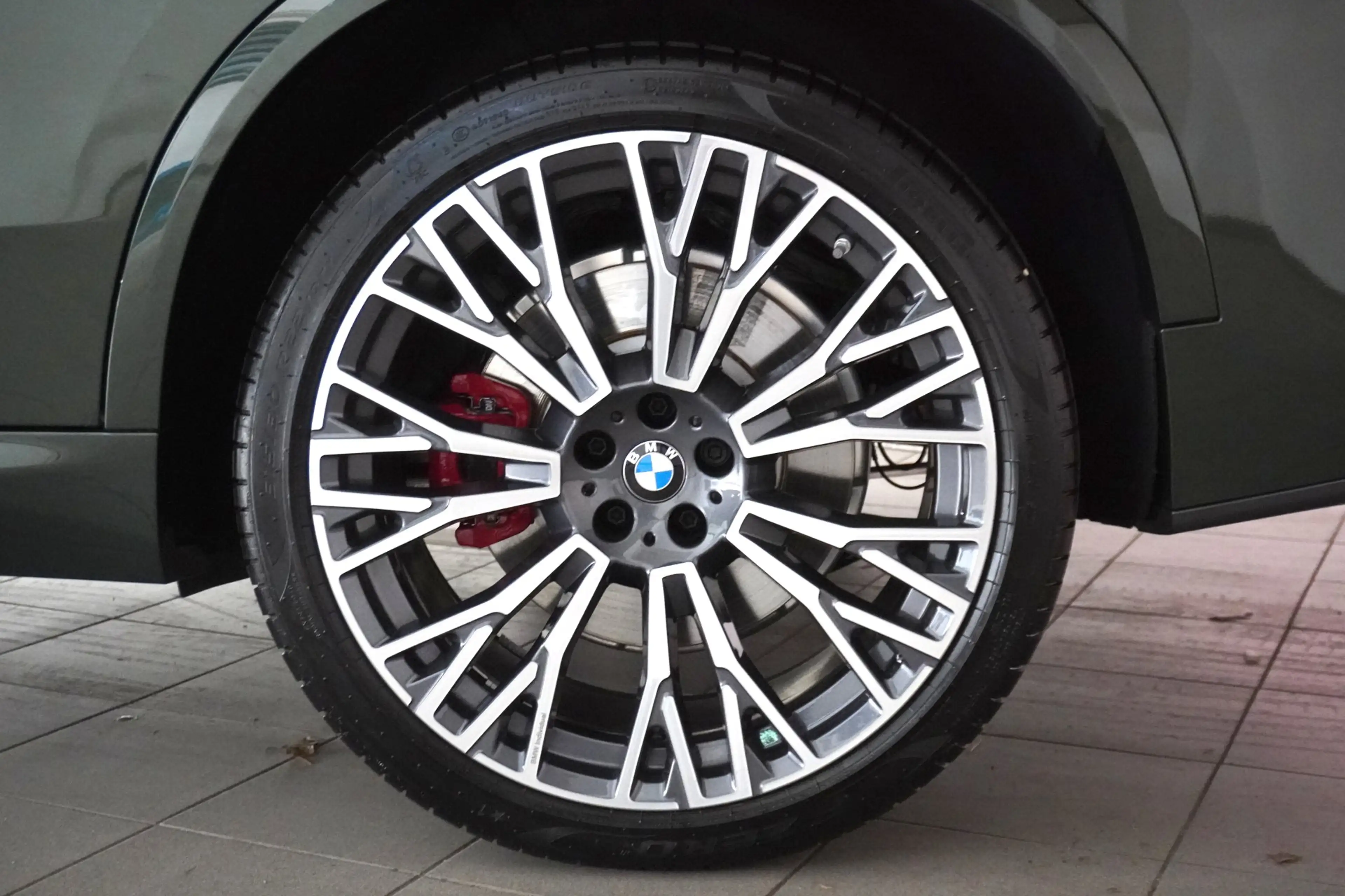 BMW X5 xDrive50e — photo 4