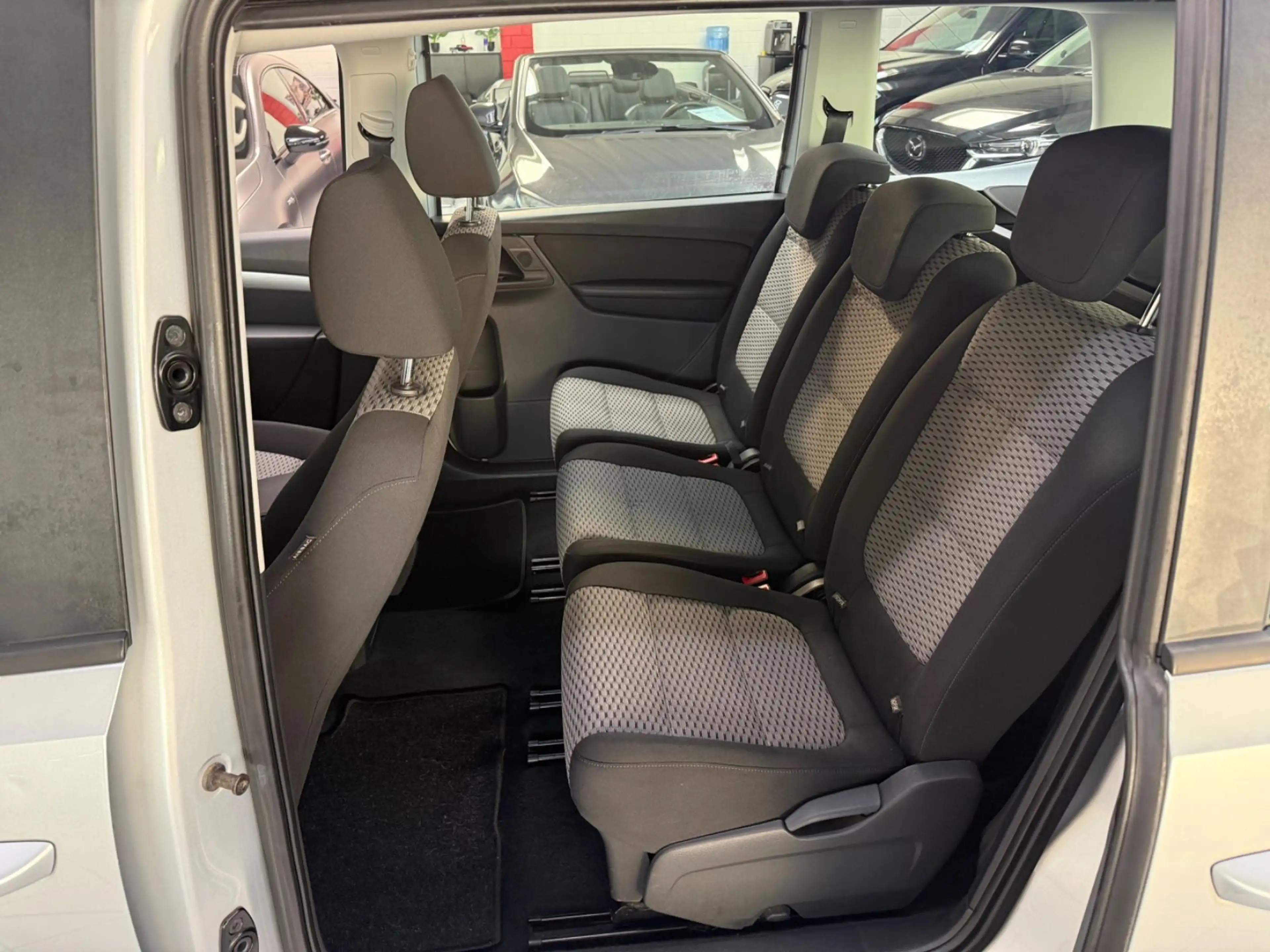 Volkswagen Sharan BMT 1.4 TSI PDC SHZ KLIMA STEUERKETTE NEU — photo 15