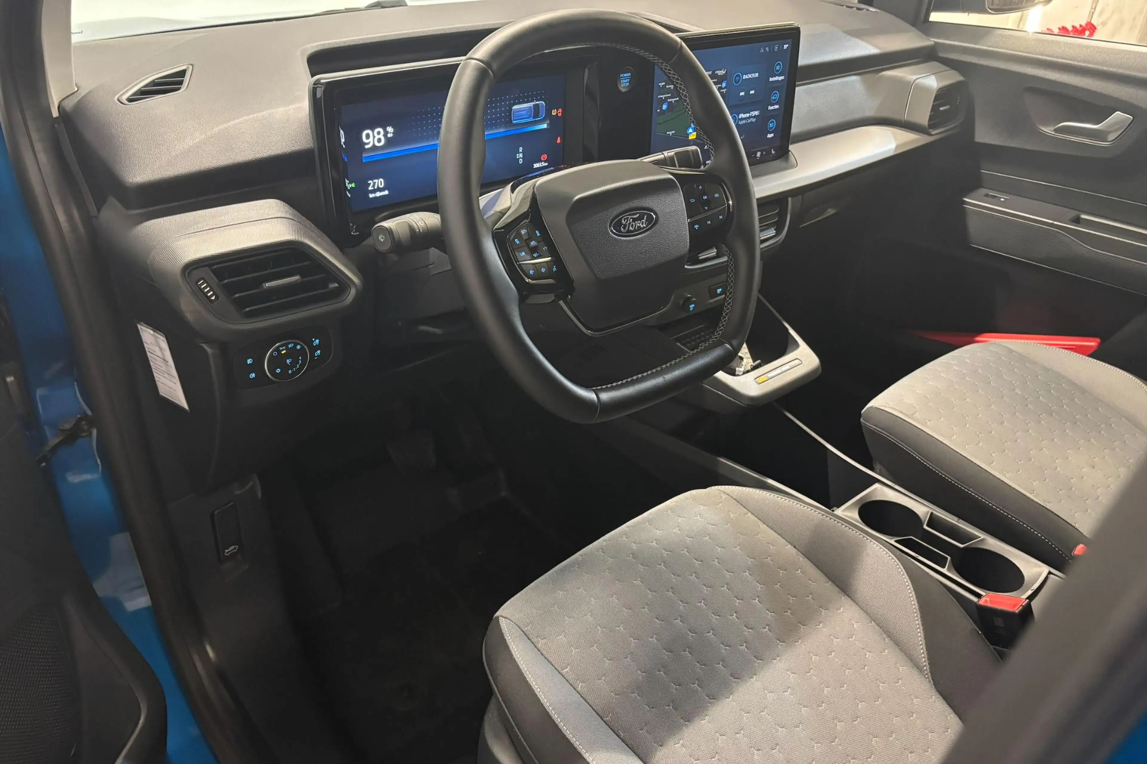 Ford Transit Courier E-Transit Limited 44 kWh Navigatie | Adaptive Crui — photo 9
