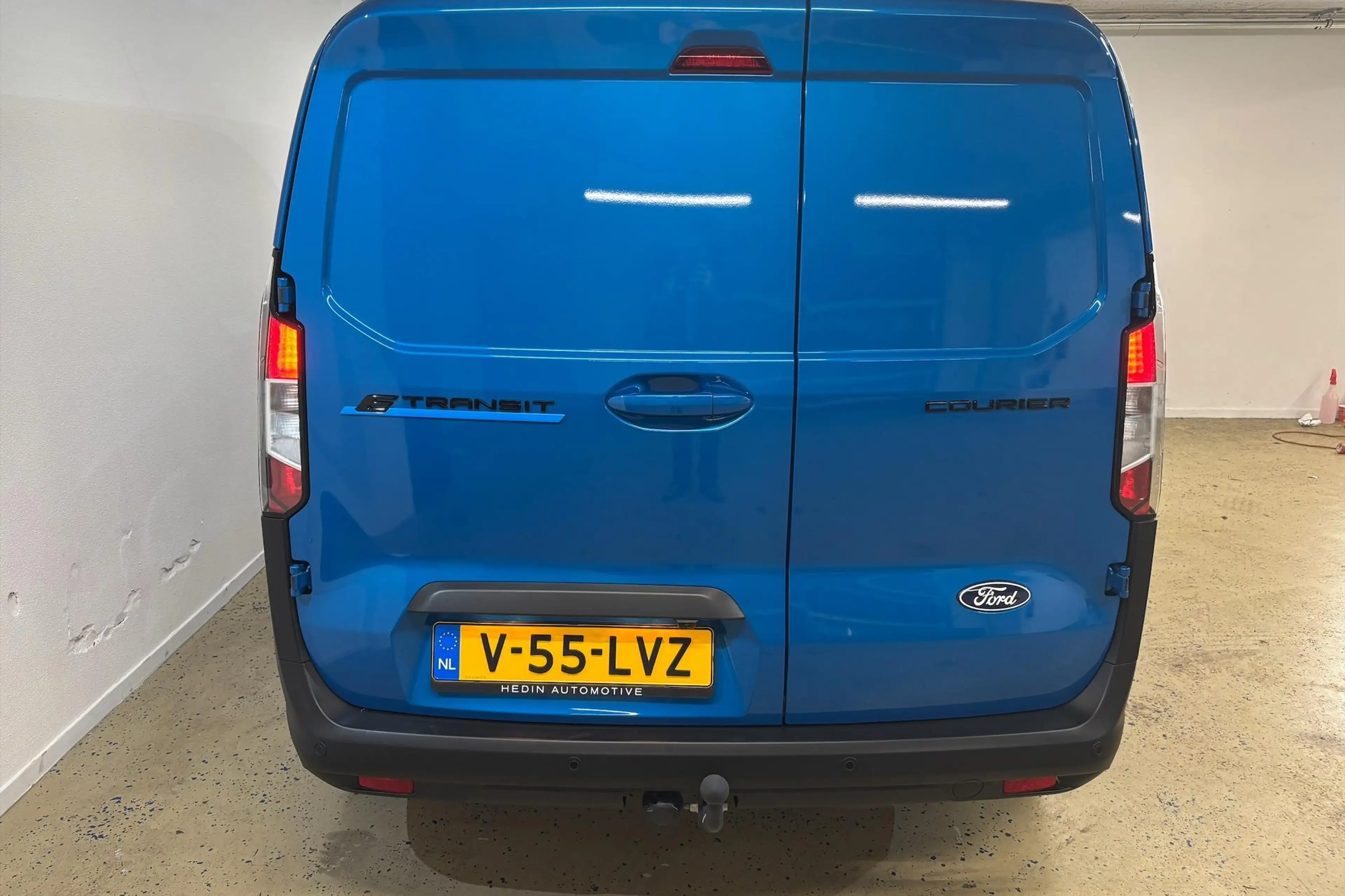 Ford Transit Courier E-Transit Limited 44 kWh Navigatie | Adaptive Crui — photo 8