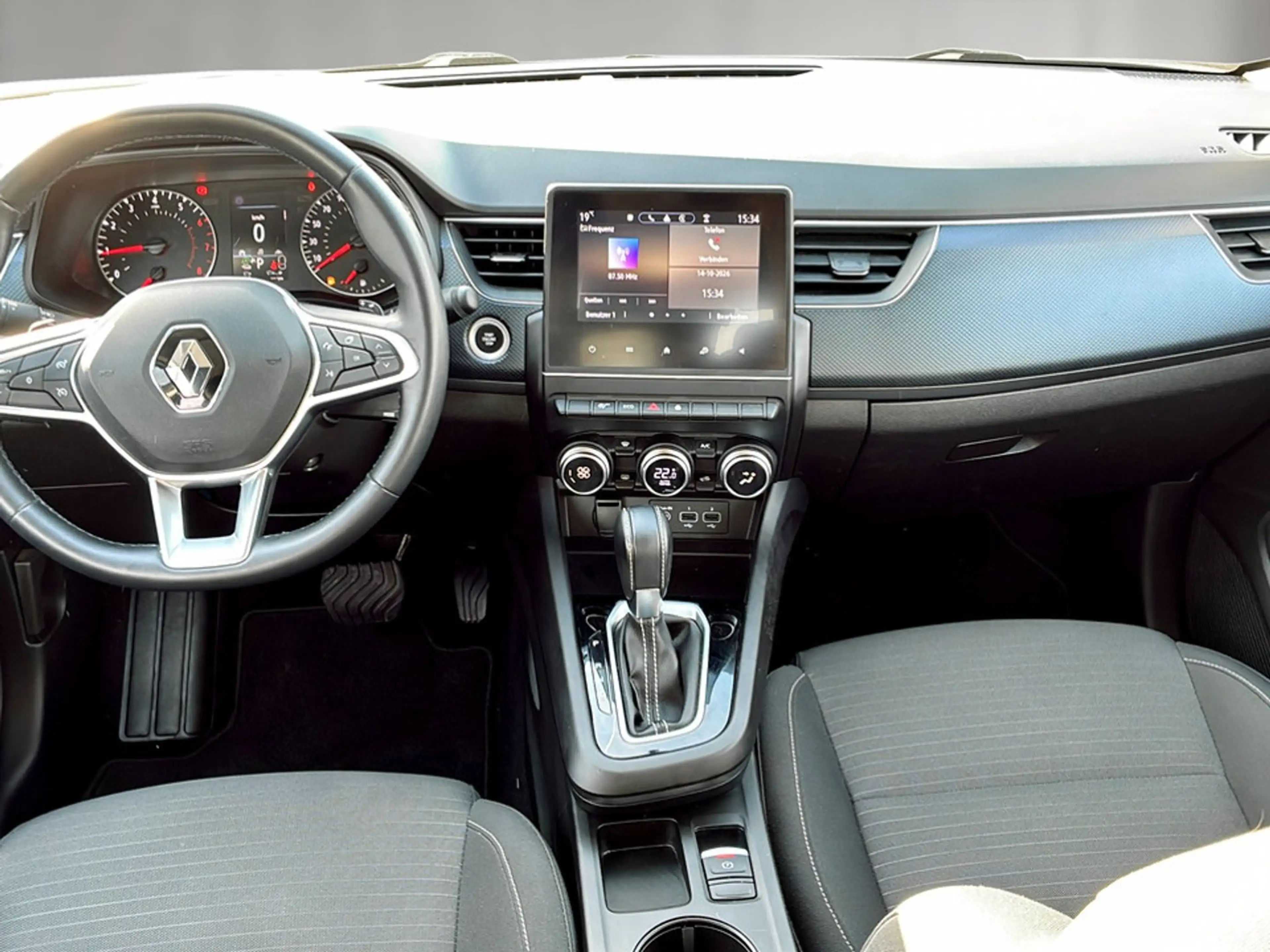 Renault Arkana Mild Hybrid 140 EDC Equilibre Aut. — photo 12