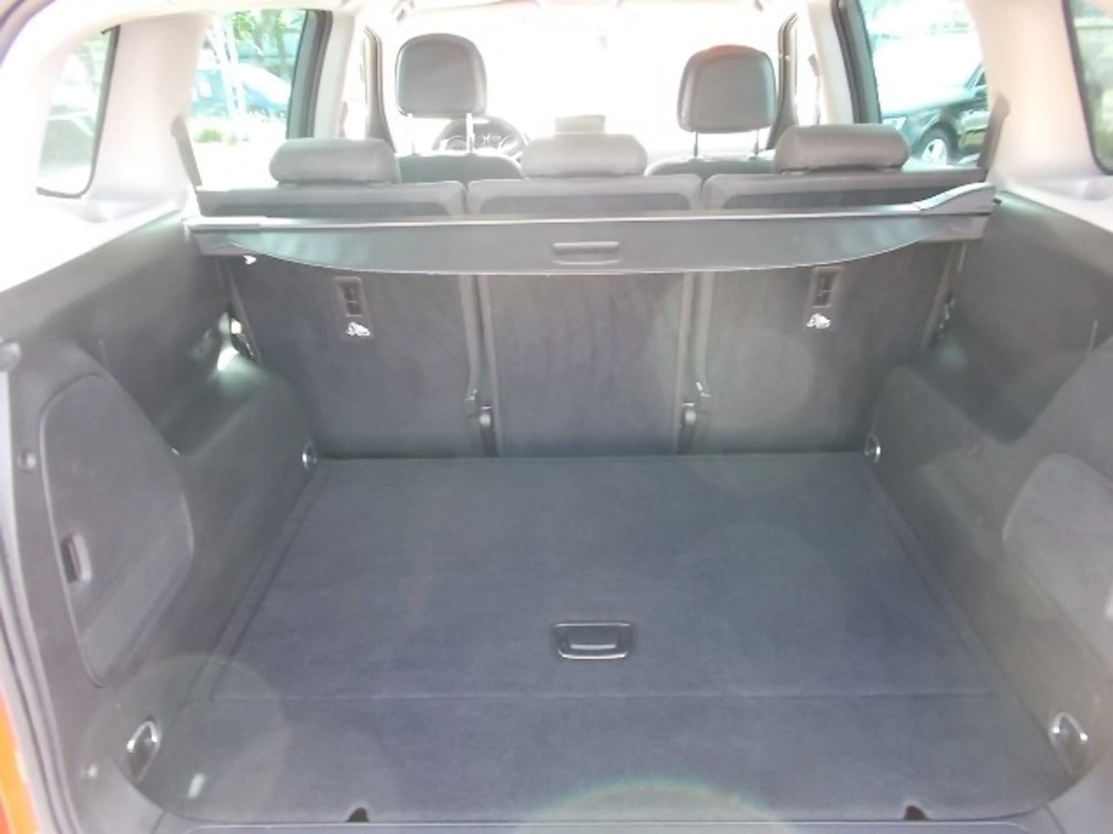 Opel Zafira Tourer Edition 1.6 CDTi Navi AHK SHZ, zus. WR — photo 11