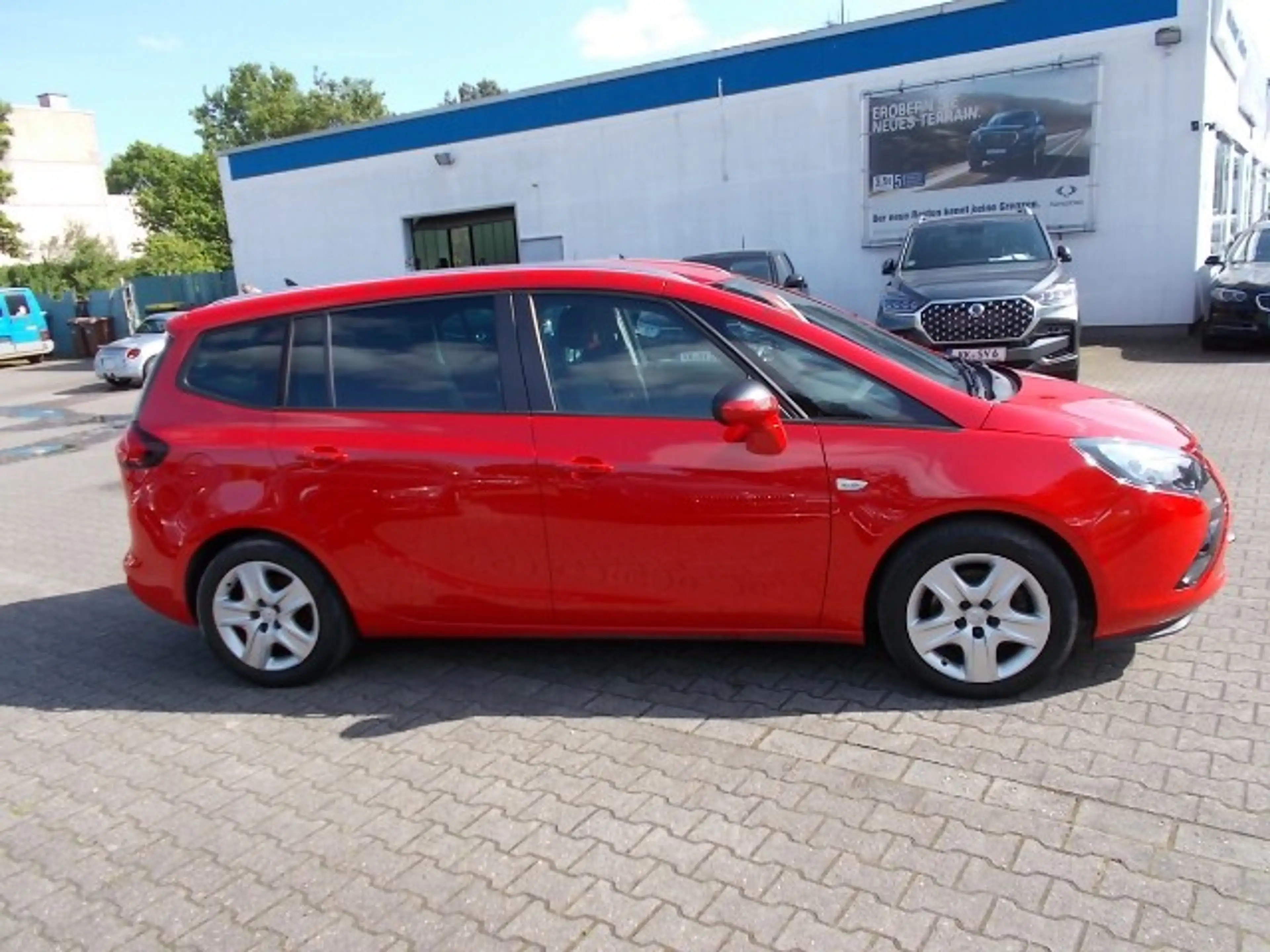 Opel Zafira Tourer Edition 1.6 CDTi Navi AHK SHZ, zus. WR — photo 4