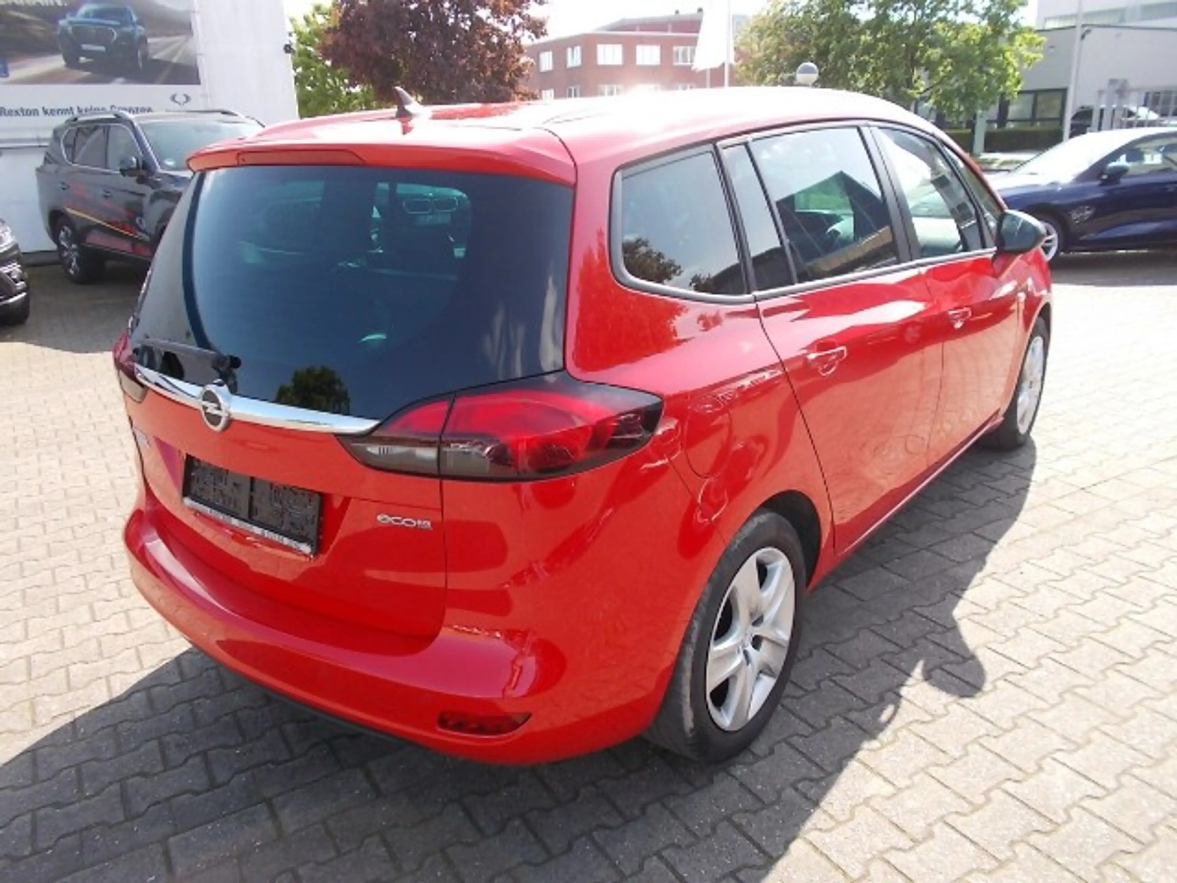 Opel Zafira Tourer Edition 1.6 CDTi Navi AHK SHZ, zus. WR — photo 5