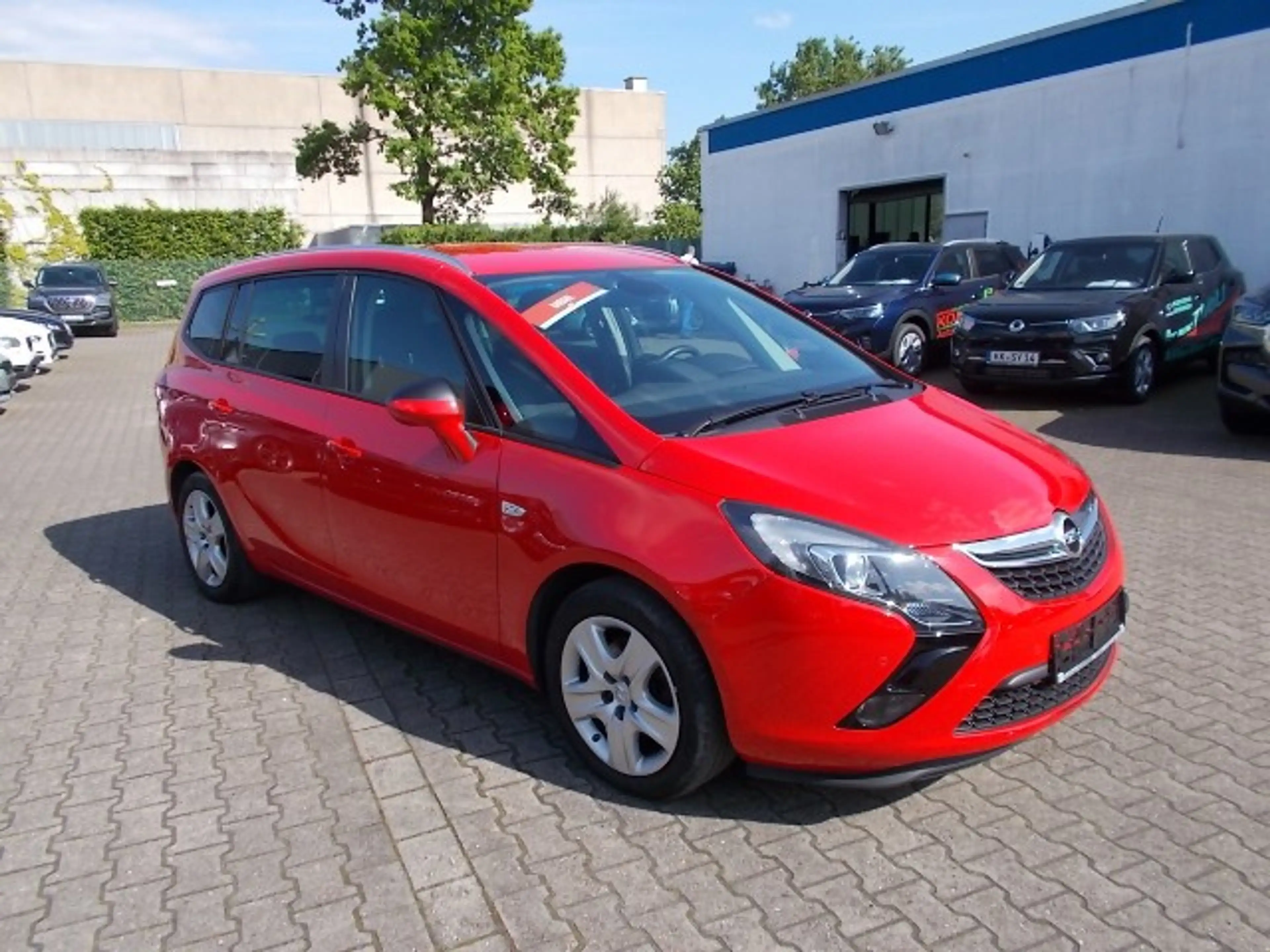 Opel Zafira Tourer Edition 1.6 CDTi Navi AHK SHZ, zus. WR — photo 3