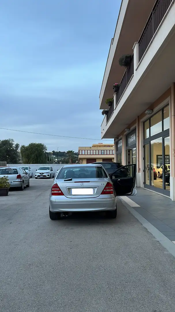 Mercedes-Benz C 220 cdi Elegance Sport Argento - 2