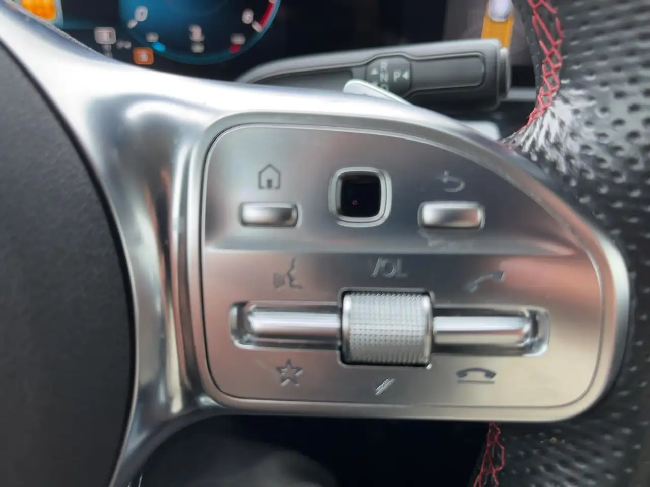 Mercedes-Benz A-Class d 4M AMG MULTIBEAM+NAV+SHZ+RFK+GRA+AHK+DAB, миниатюра 18
