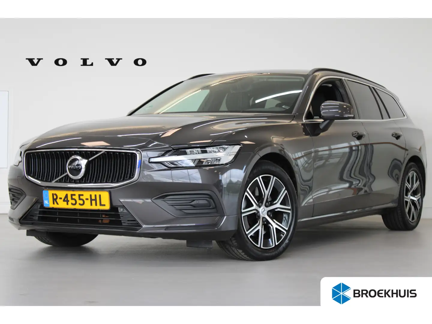 Volvo V60 B4 197PK Core | Leder | Climate Pack | Trekhaak | Grijs - 1