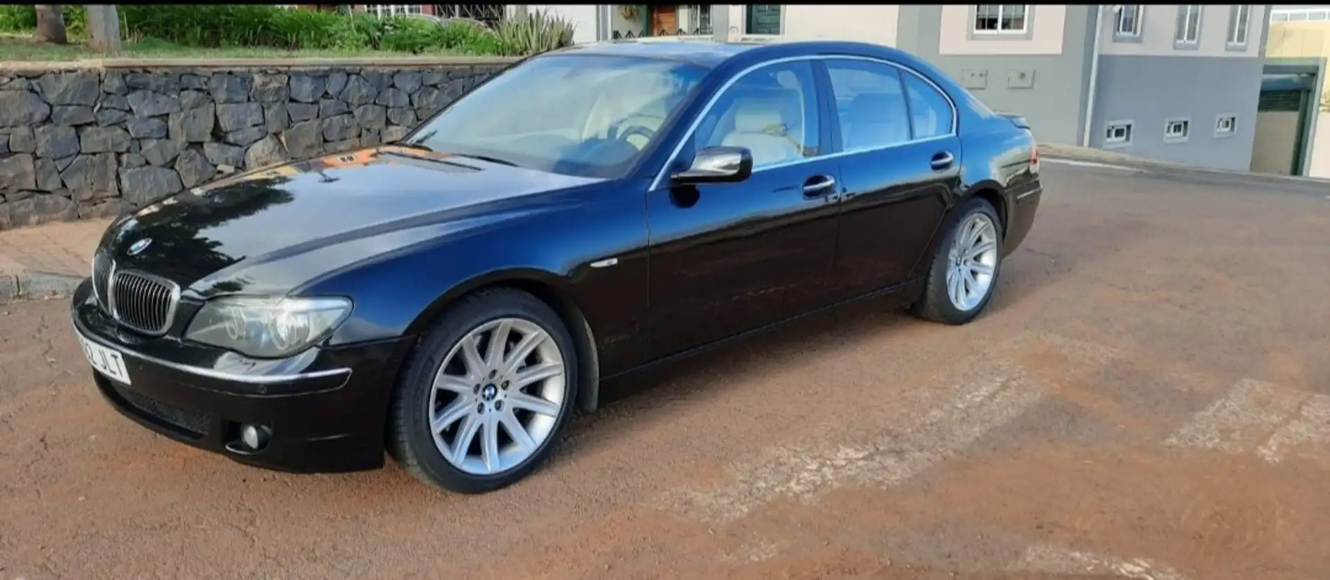 BMW 730 730d Aut. Negro - 1