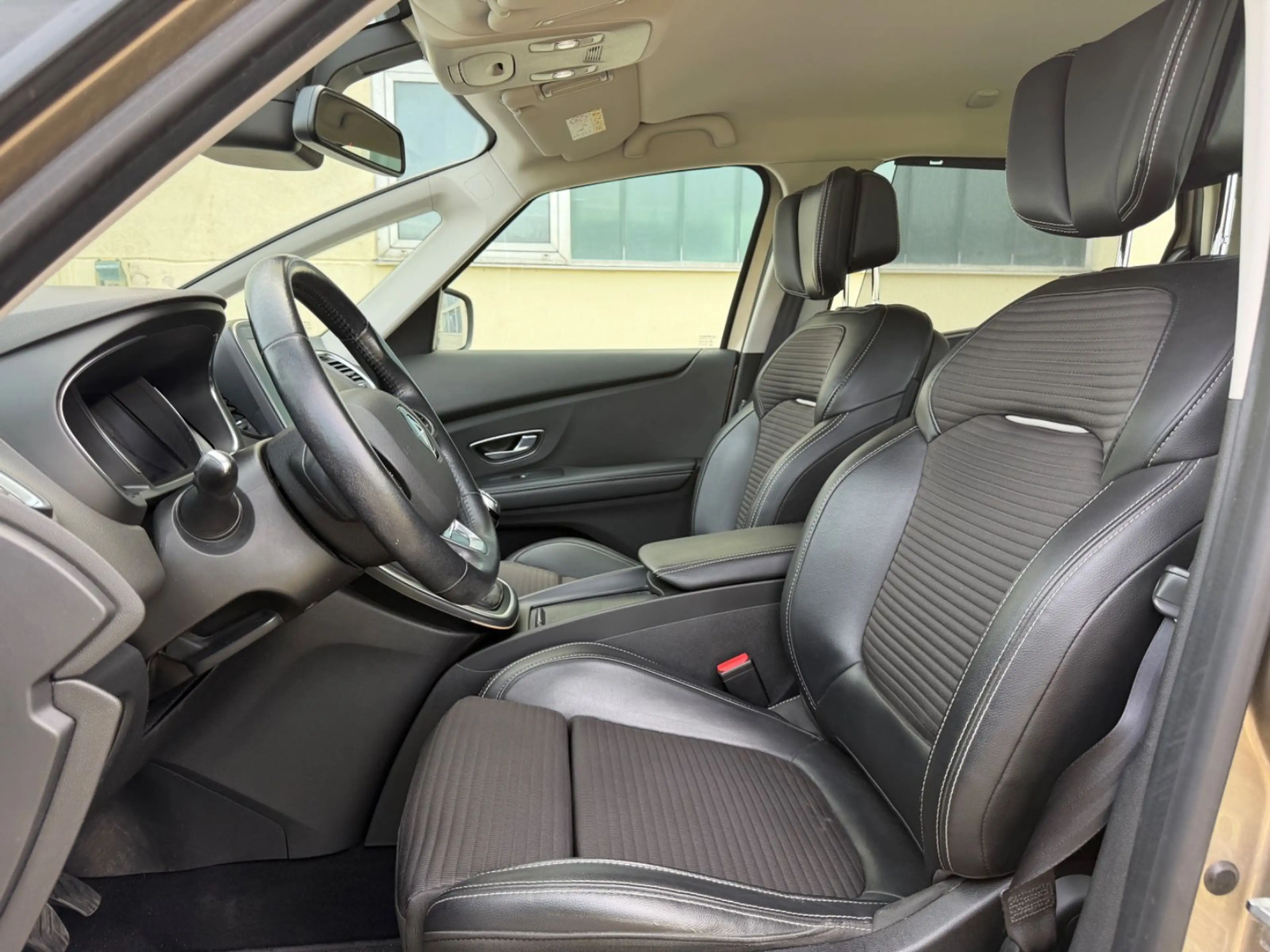 Renault Grand Scenic *NAVI*SPUR*MASSAGE* — photo 11