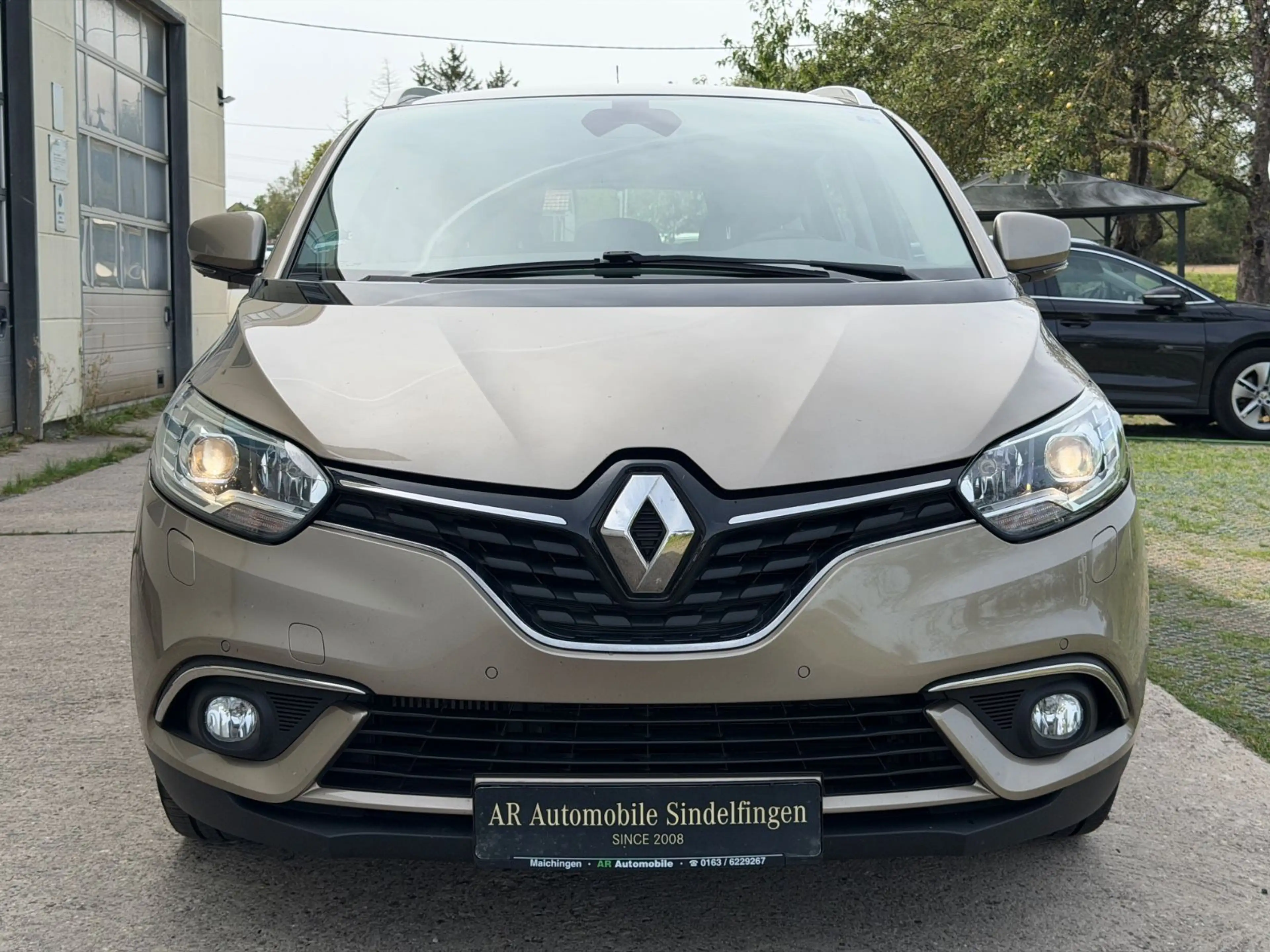 Renault Grand Scenic *NAVI*SPUR*MASSAGE* — photo 3