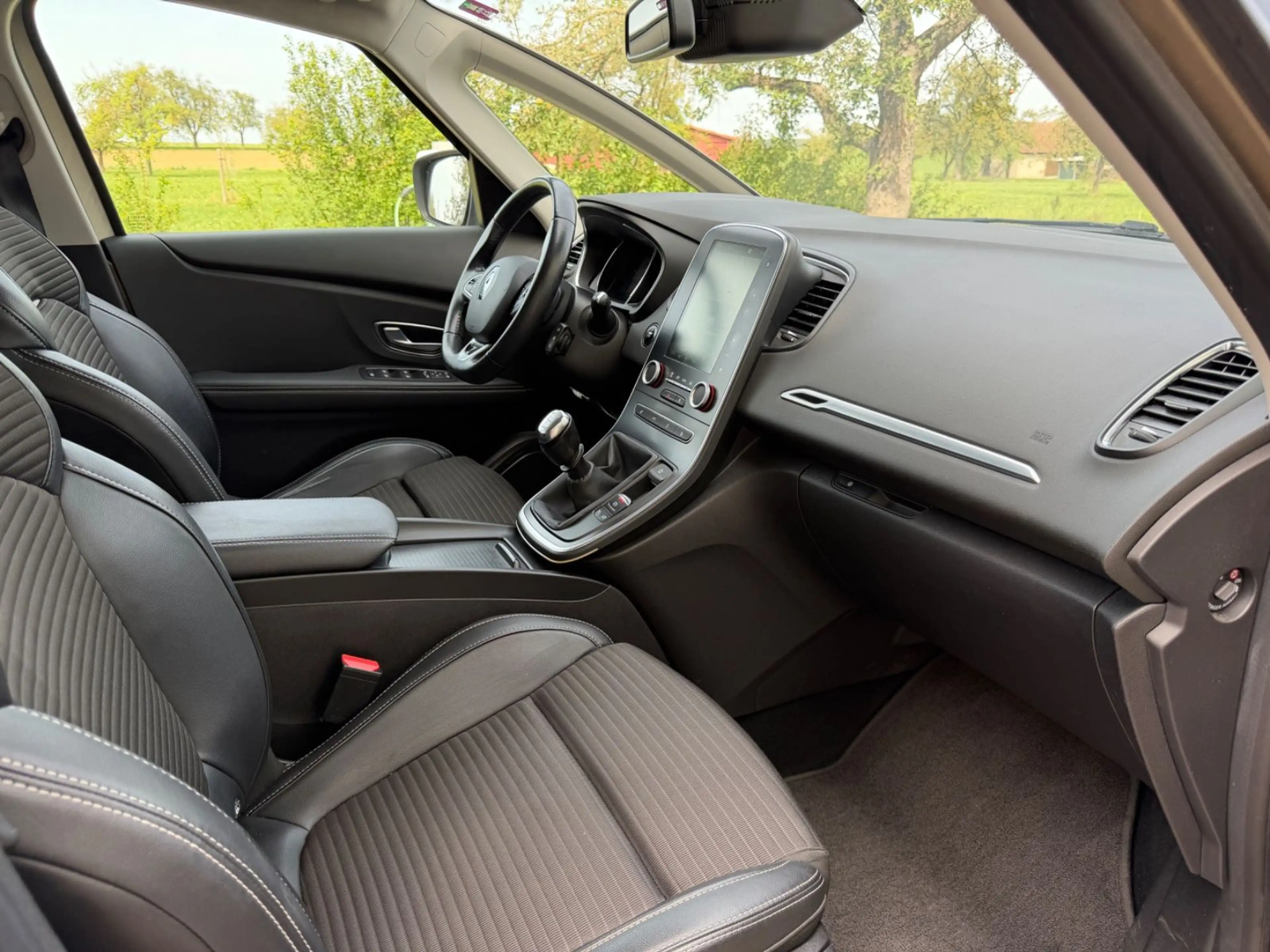 Renault Grand Scenic *NAVI*SPUR*MASSAGE* — photo 14