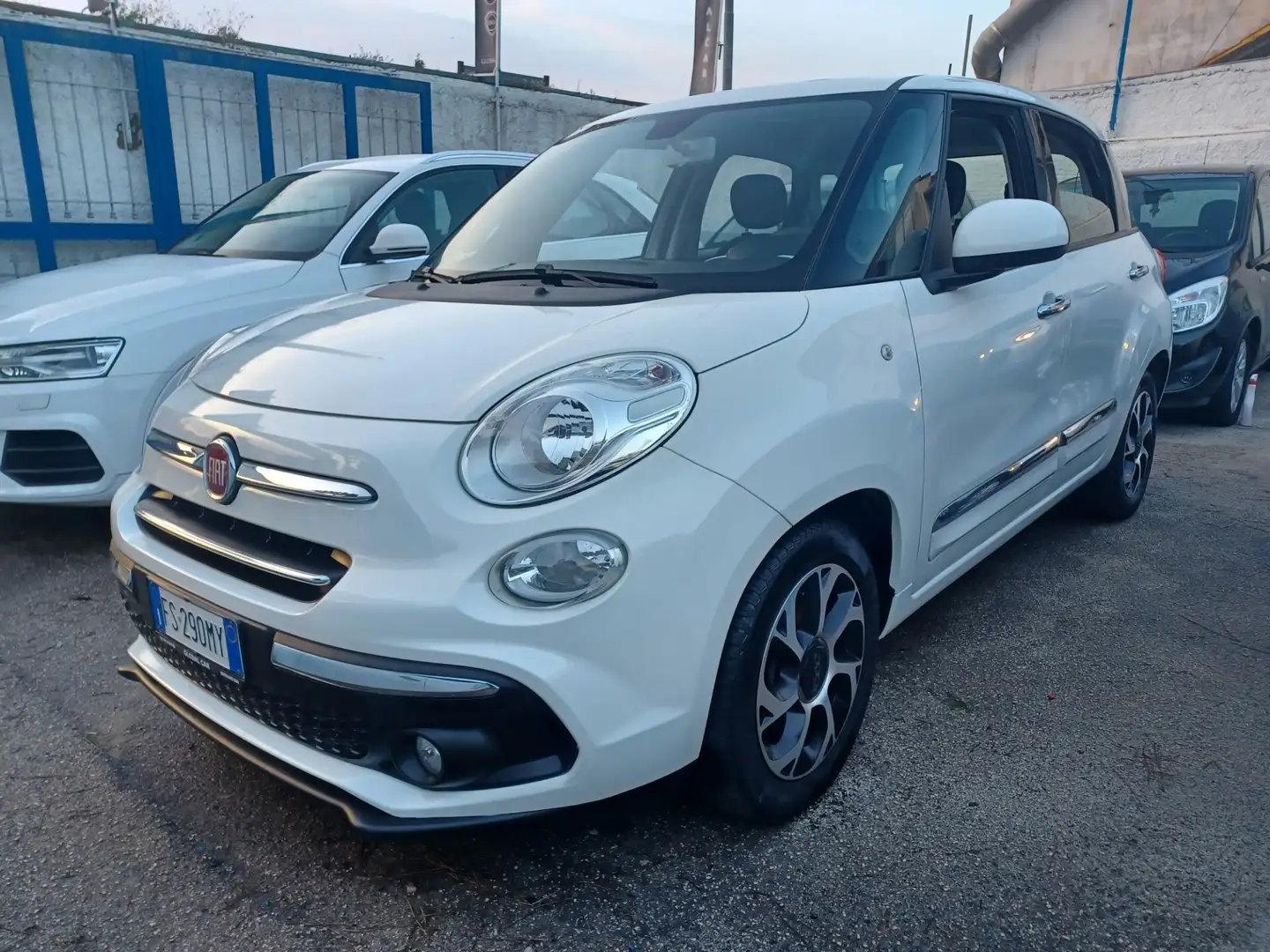 Fiat 500L 500L 1.4 95 CV Lounge Blanc - 1