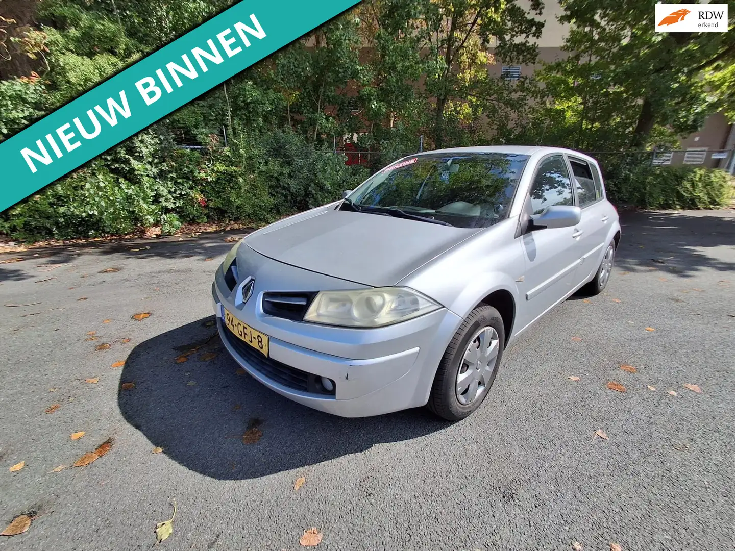 Renault Megane 1.6-16V Business Line LEUKE AUTO RIJDT EN SCHAKELT Grijs - 1