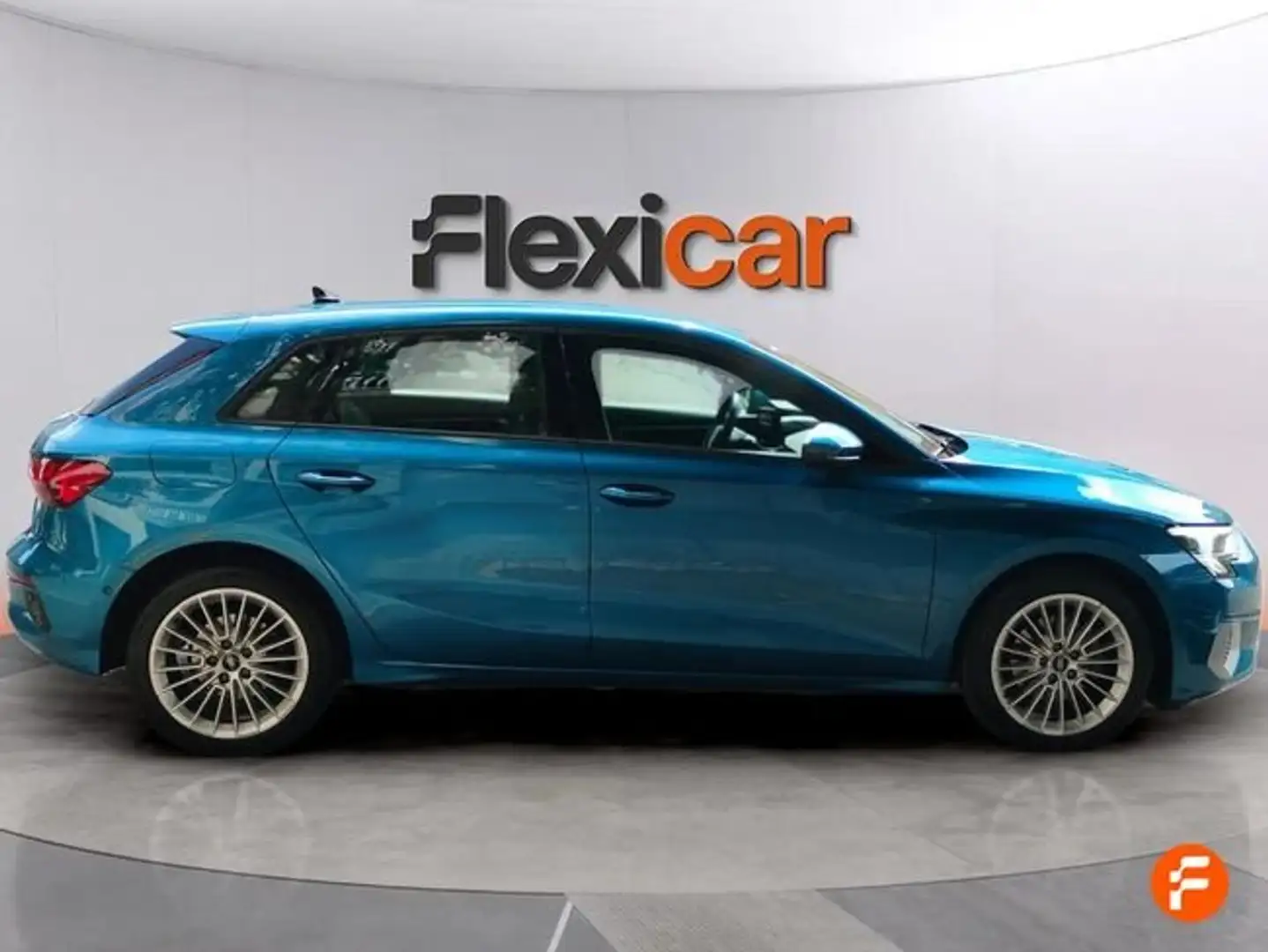 Audi A3 Sportback 35 TFSI 110kW (150CV) S tronic Azul - 2