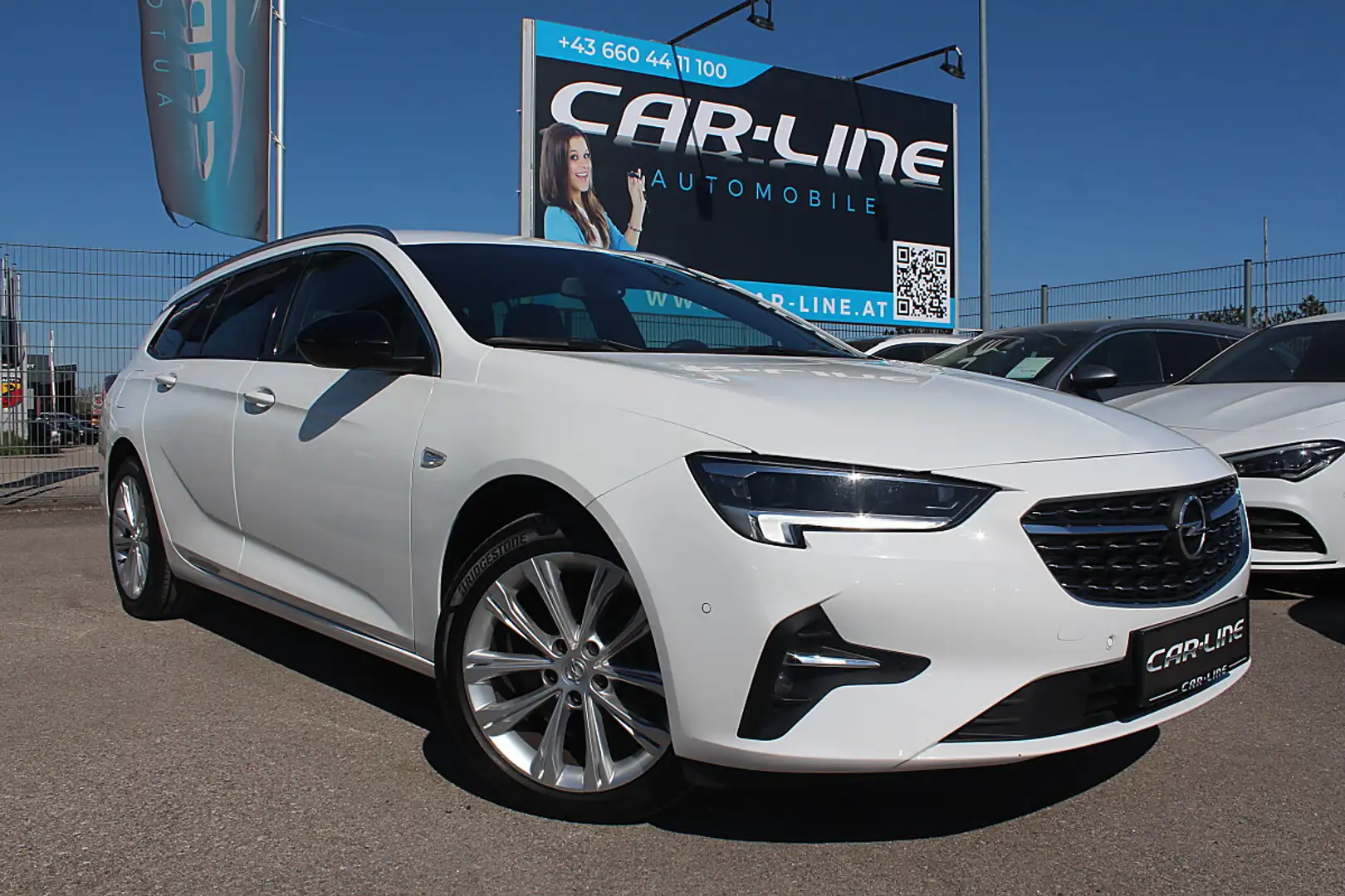 Opel Insignia ST 2,0 CDTI DVH Business Head Up Sportsitze LED... Weiß - 1