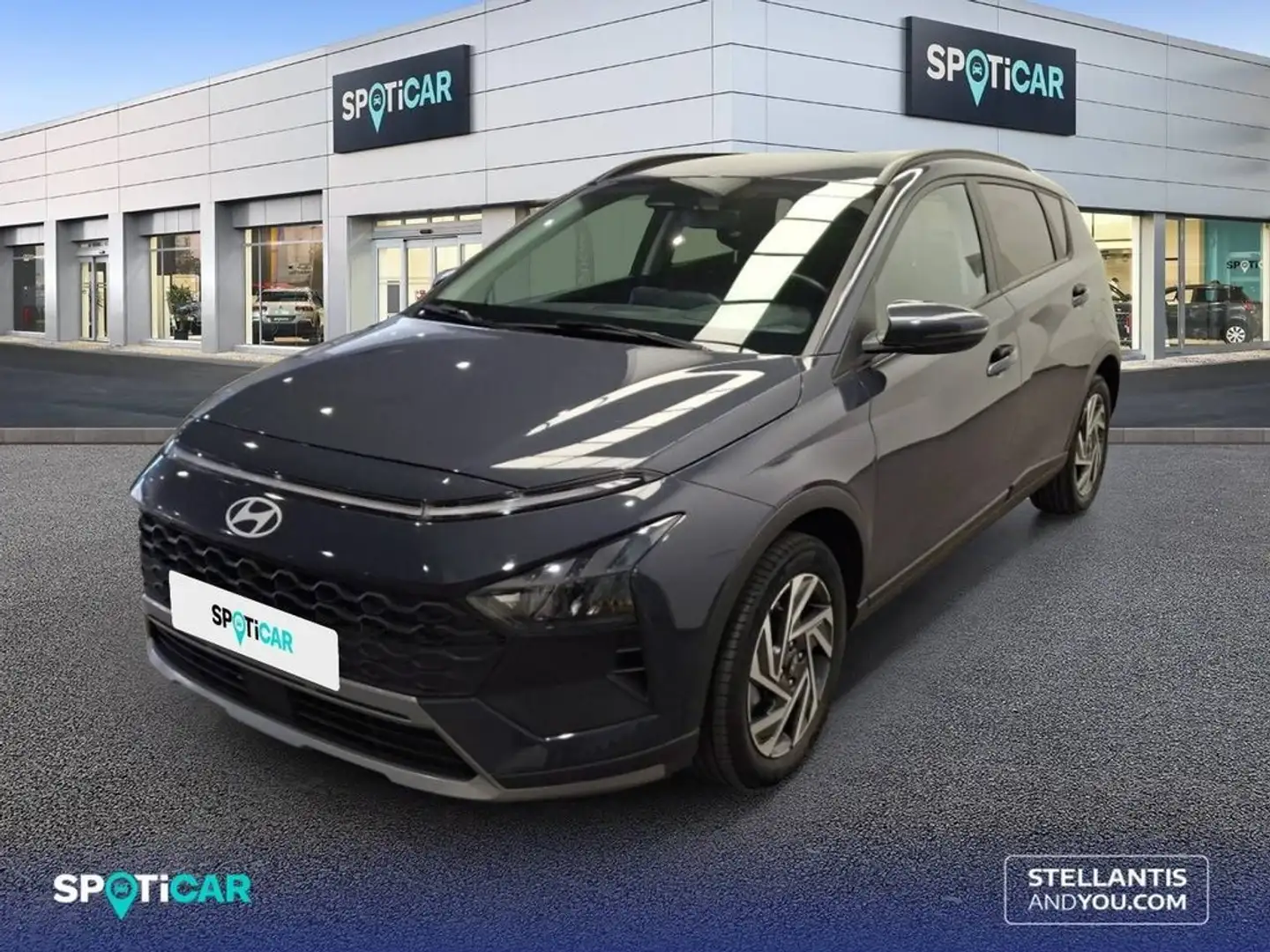 Hyundai BAYON 1.2 MPI Maxx Gris - 1