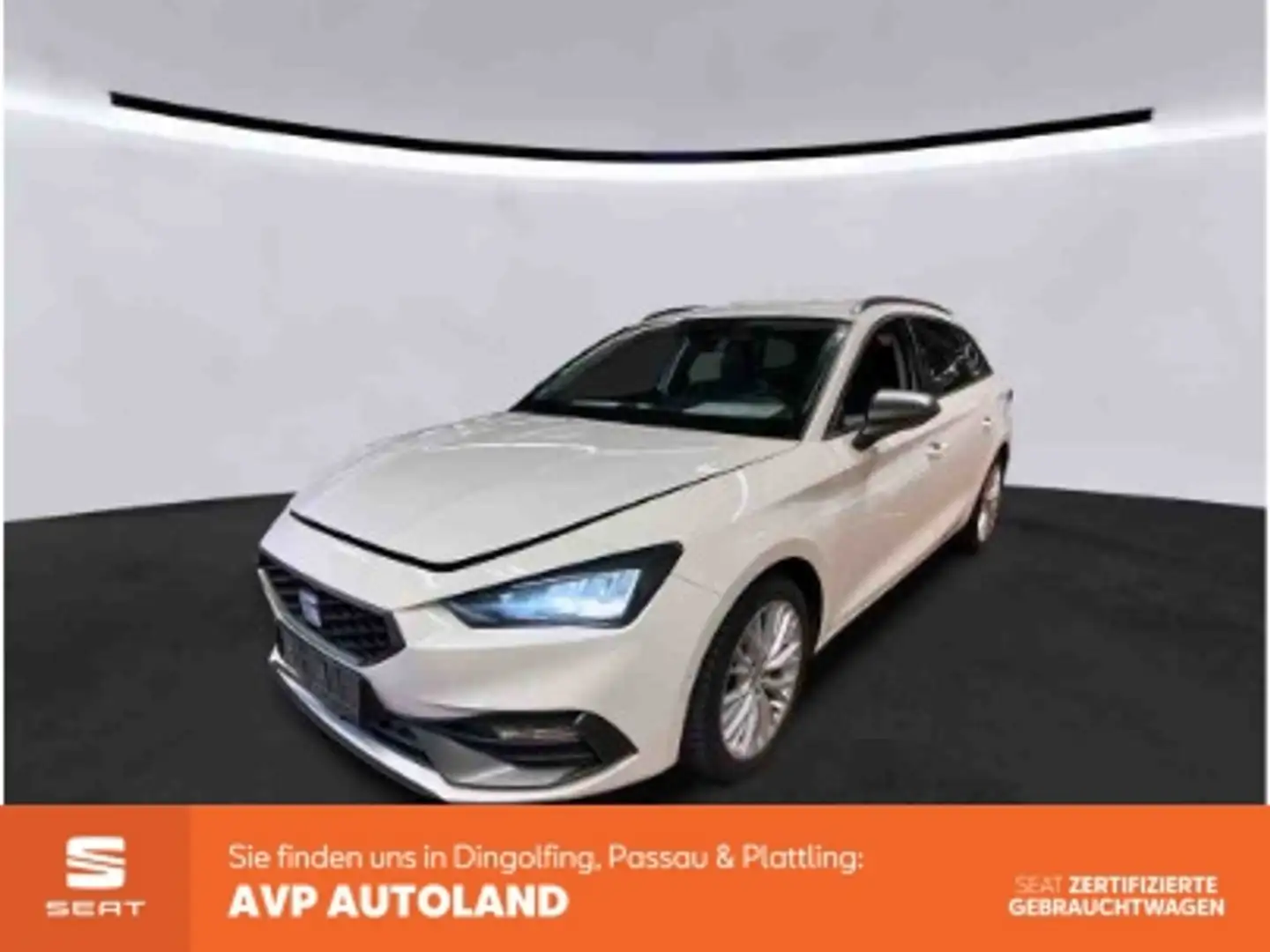 SEAT Leon Sportstourer 1.5 eTSI DSG FR LED Wit - 1