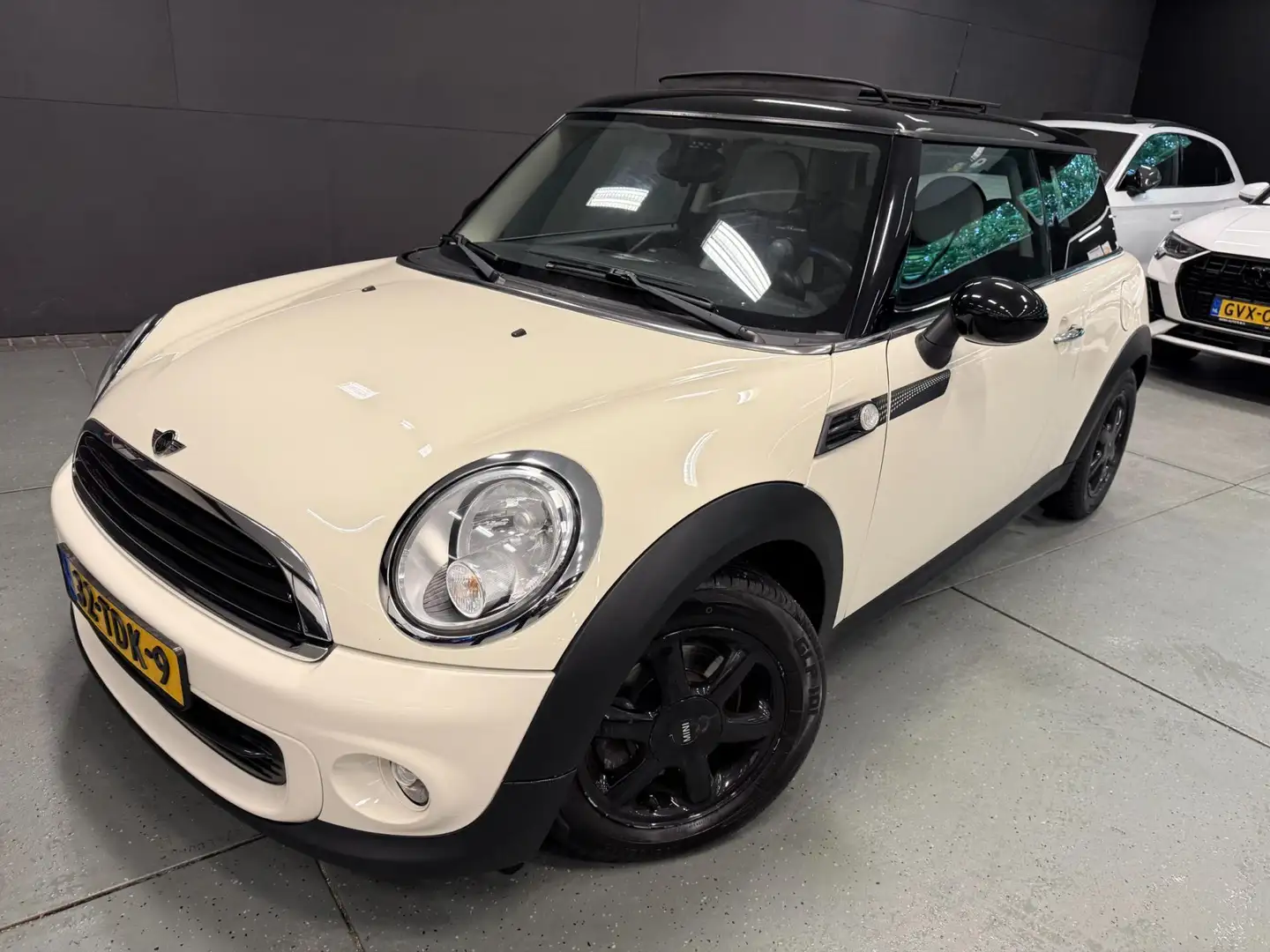 MINI Cooper 1.6 One MINIMALIST Business Line PANORAMADAK/// Blanc - 2